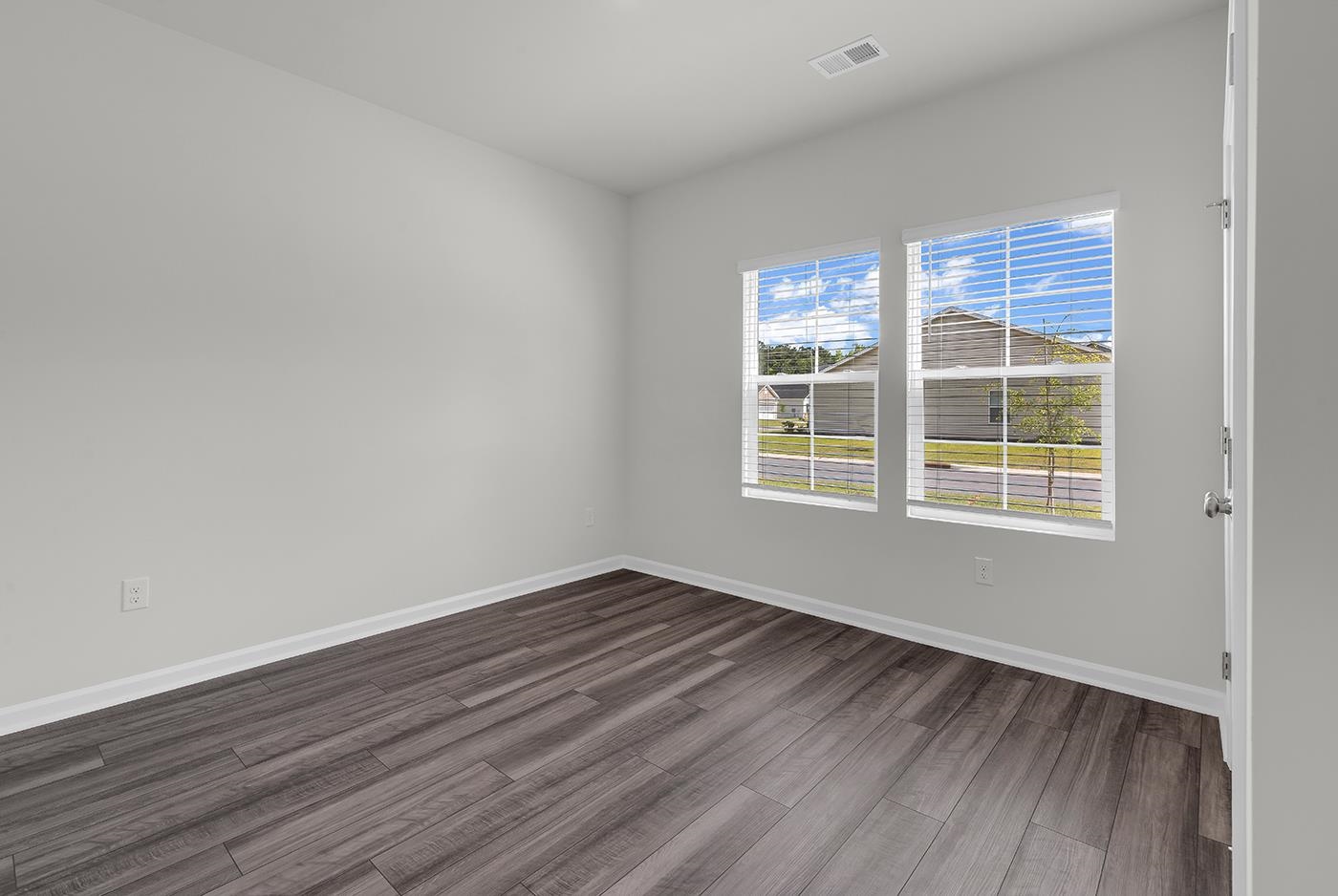 105 Hancher Dr. Property Photo 3