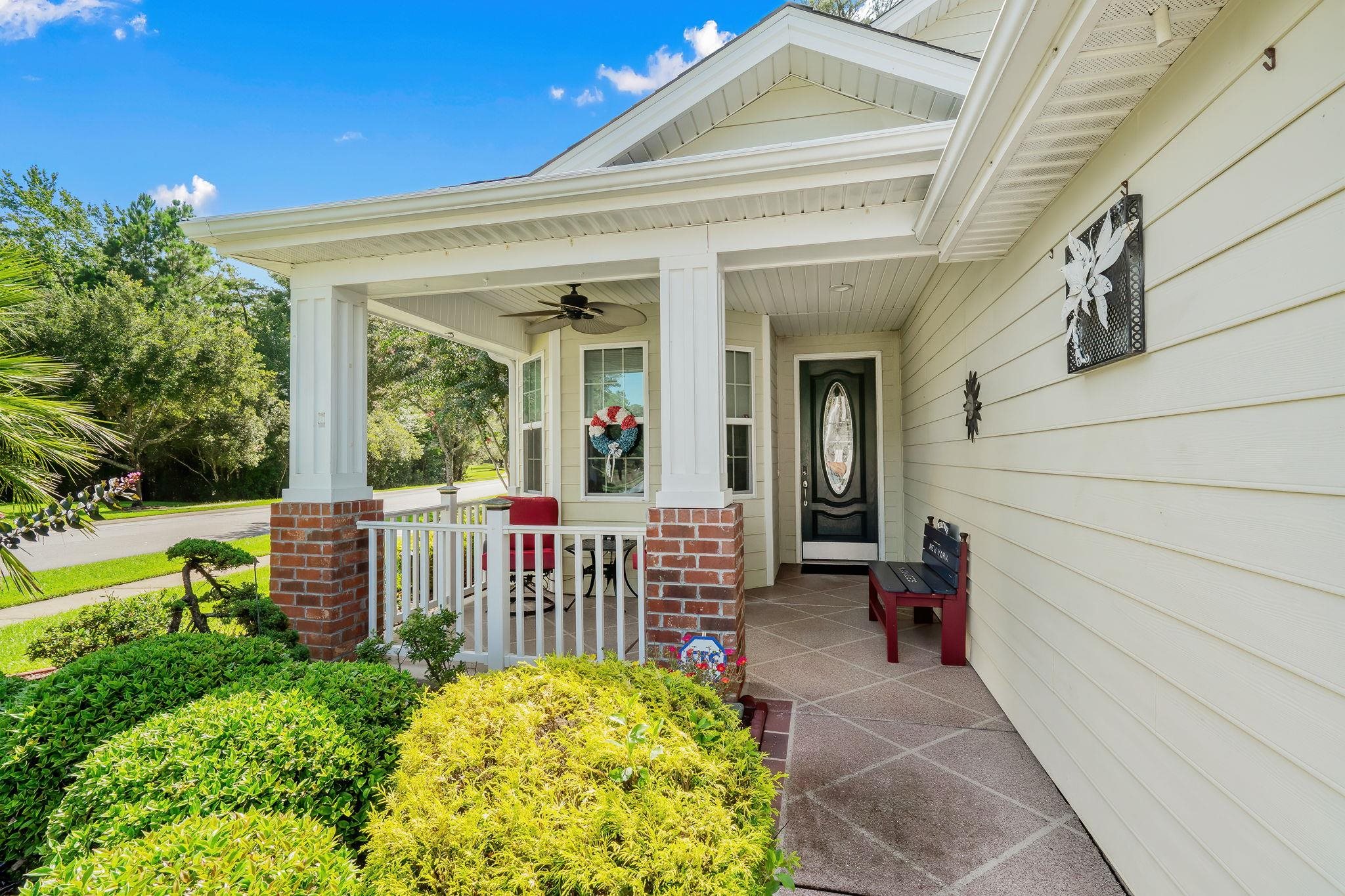 701 Bay Hill Ct. Property Photo 3