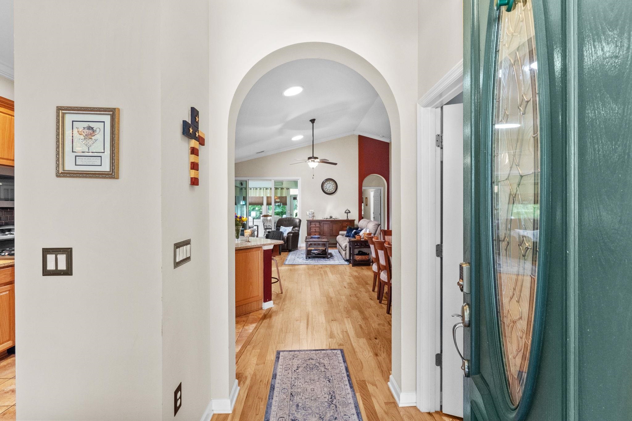 701 Bay Hill Ct. Property Photo 6