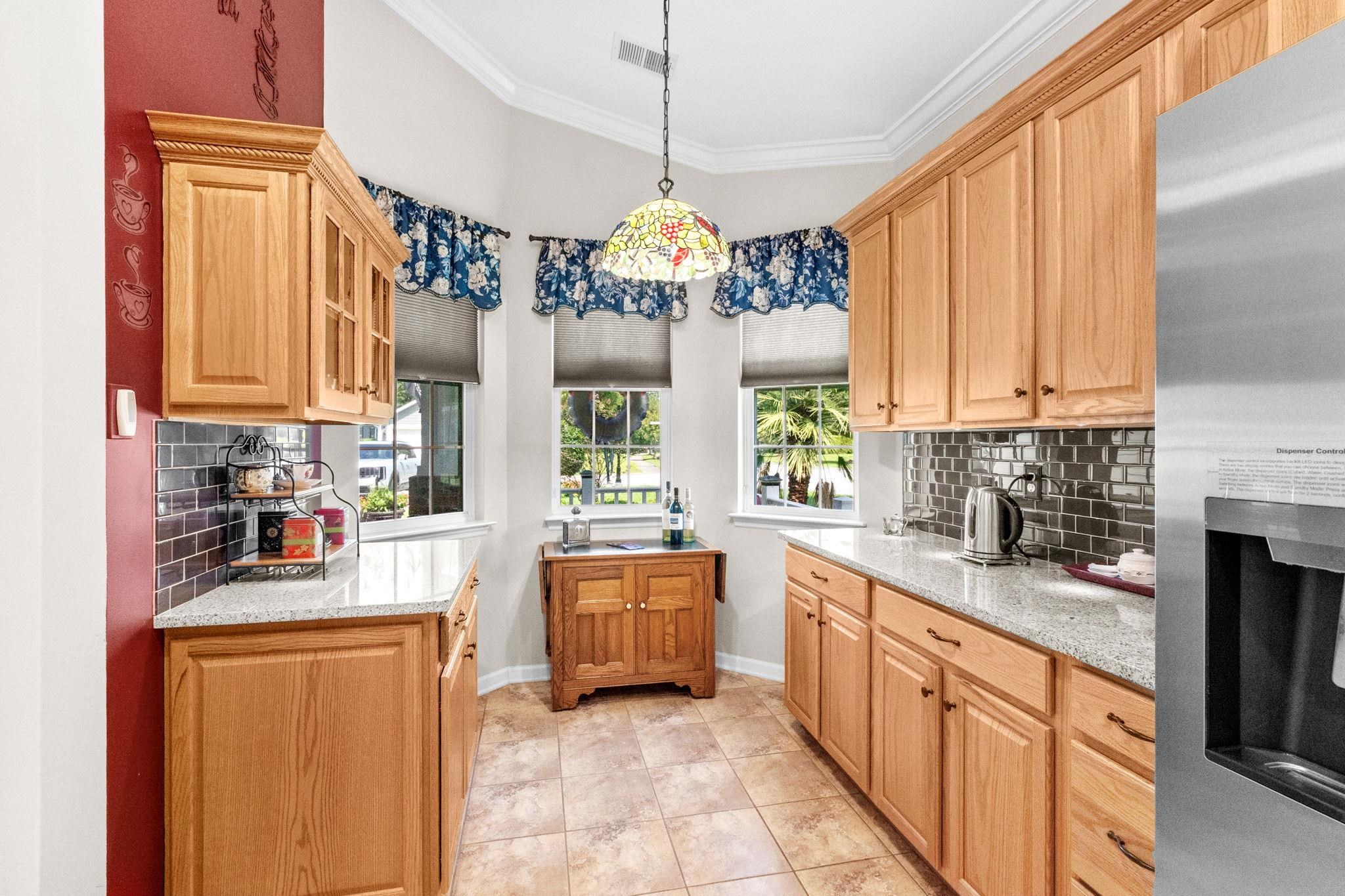 701 Bay Hill Ct. Property Photo 11