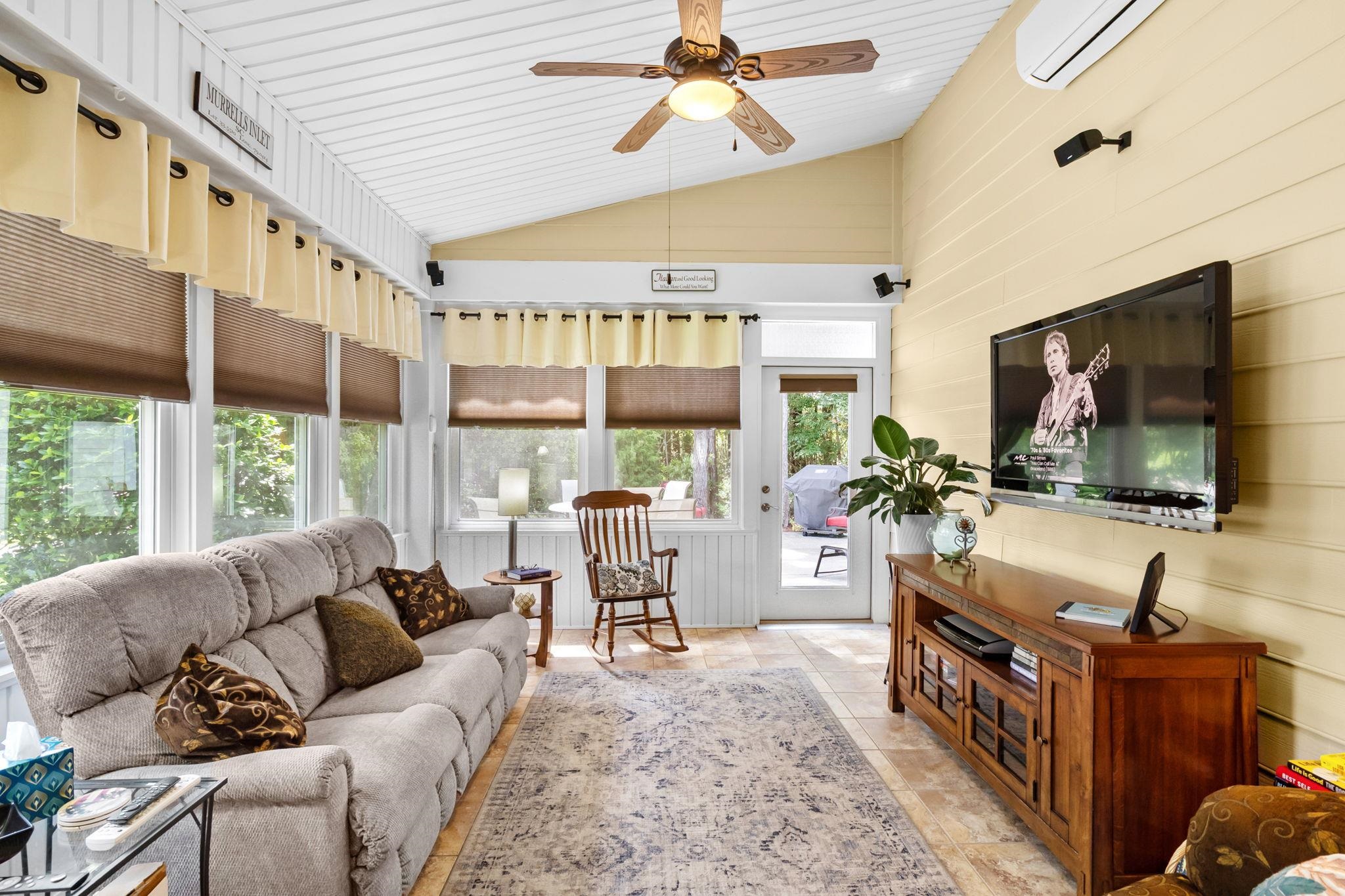 701 Bay Hill Ct. Property Photo 36