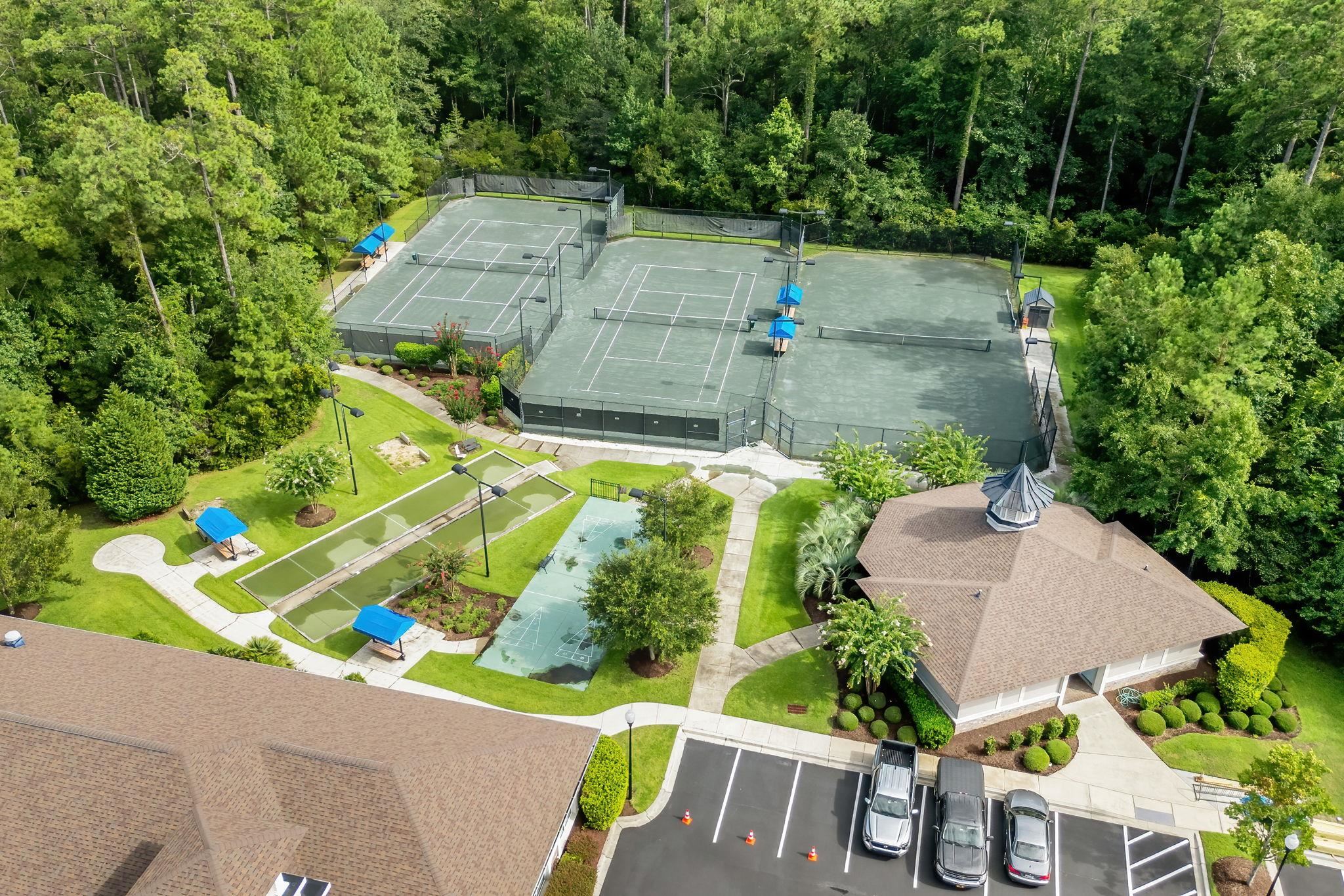 701 Bay Hill Ct. Property Photo 60