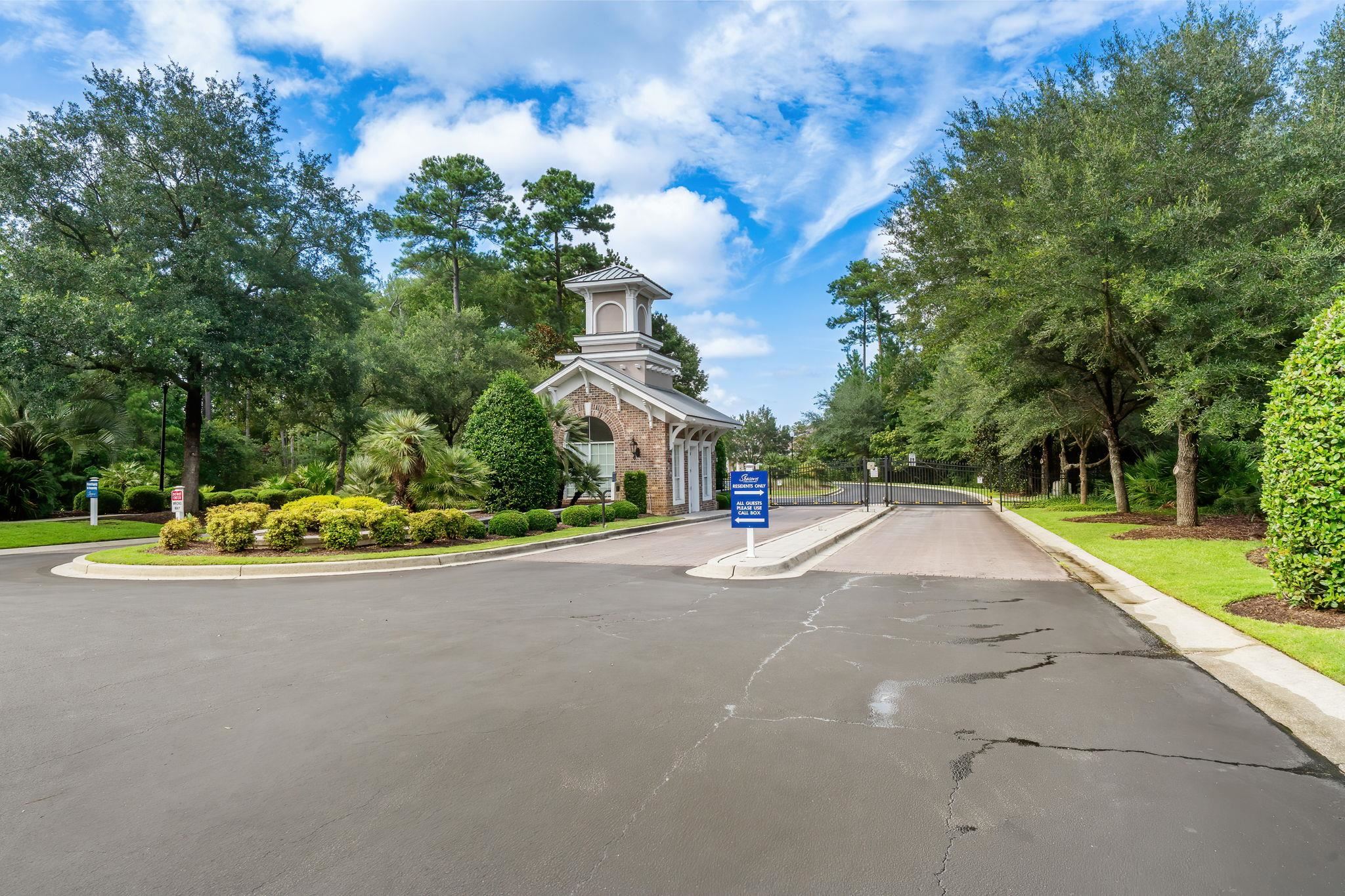 701 Bay Hill Ct. Property Photo 63