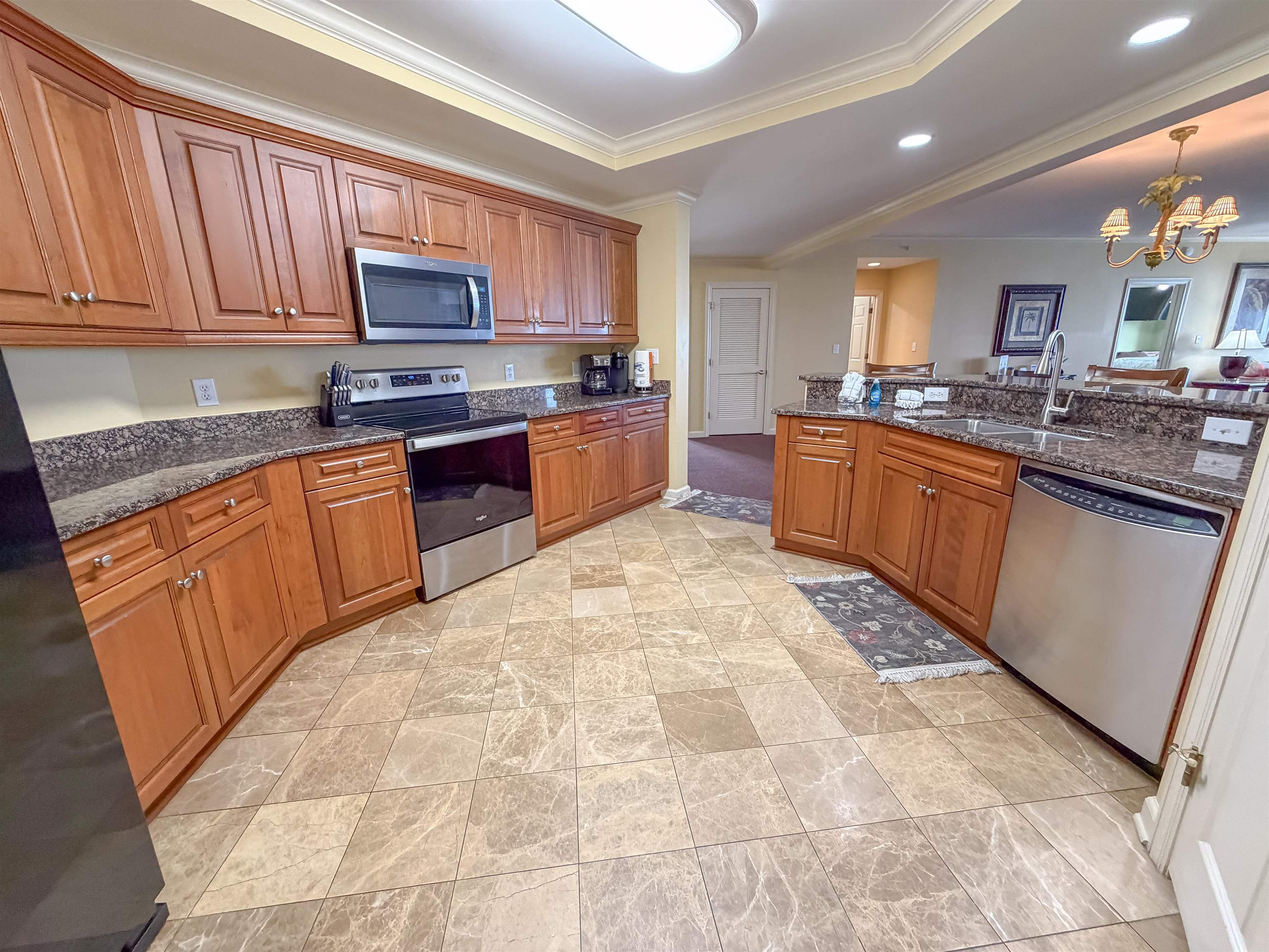 8500 Margate Circle Property Photo 12
