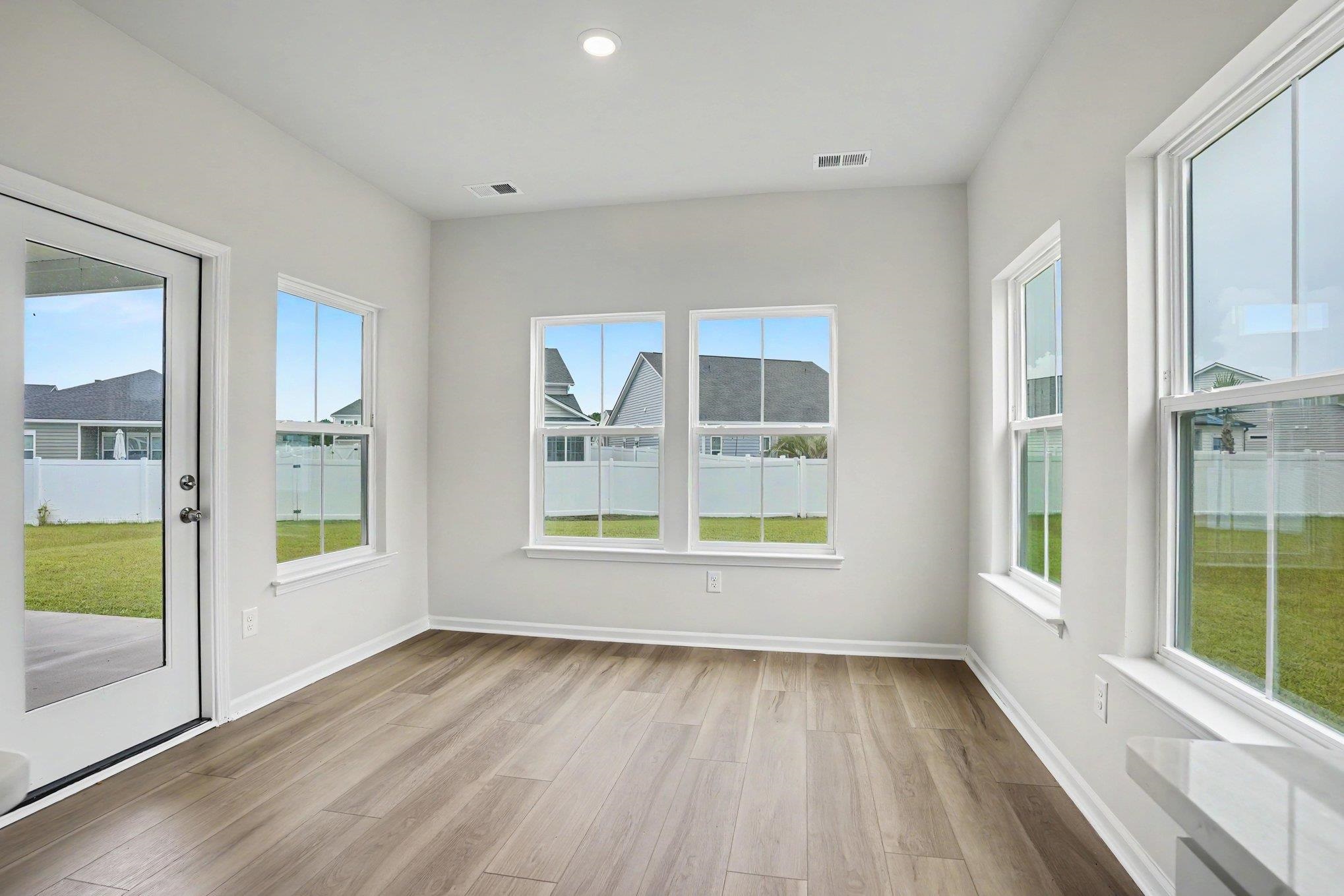 5015 Selene Ct. Property Photo 7