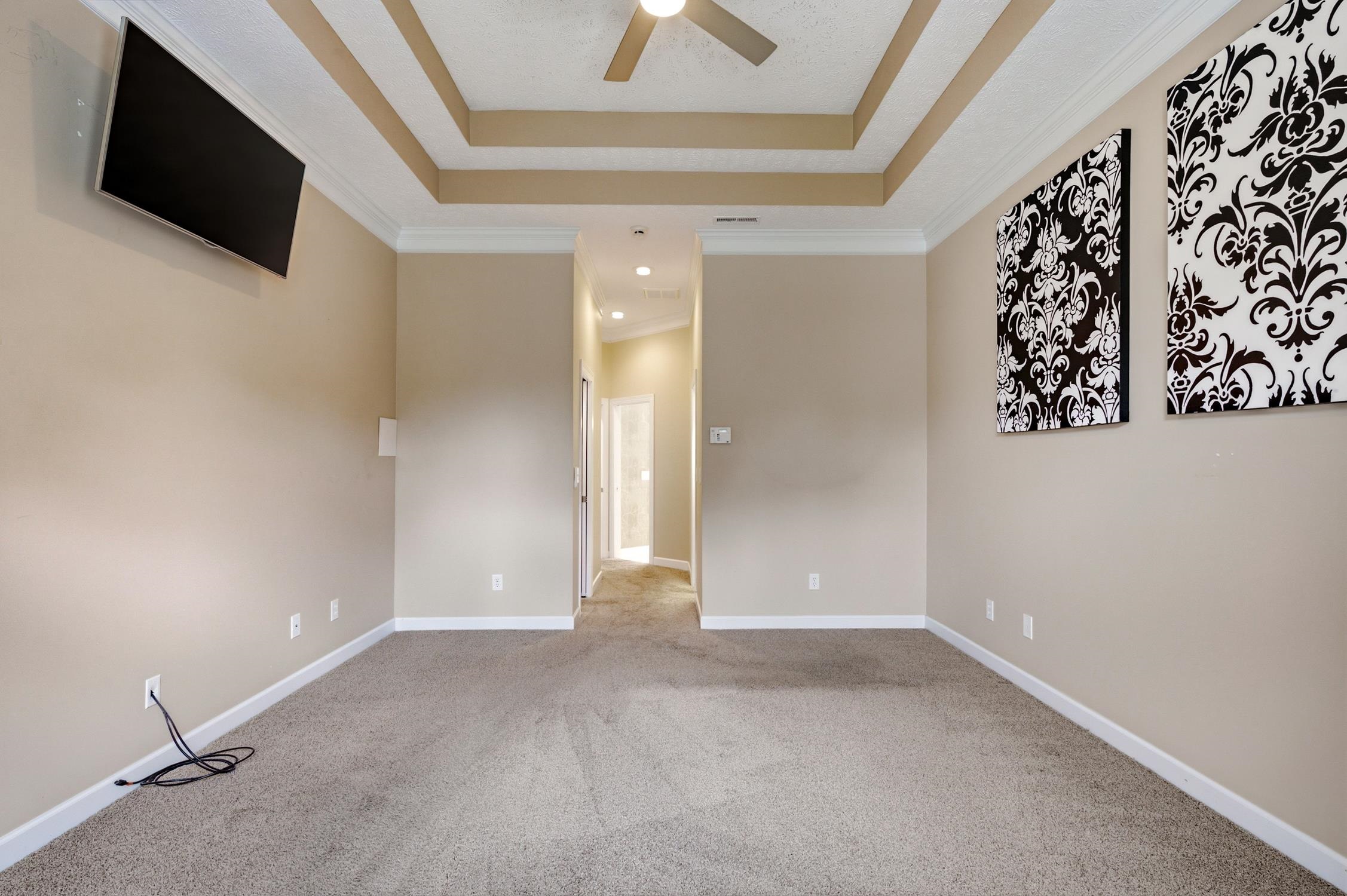 101 Pickering Dr. Property Photo 22
