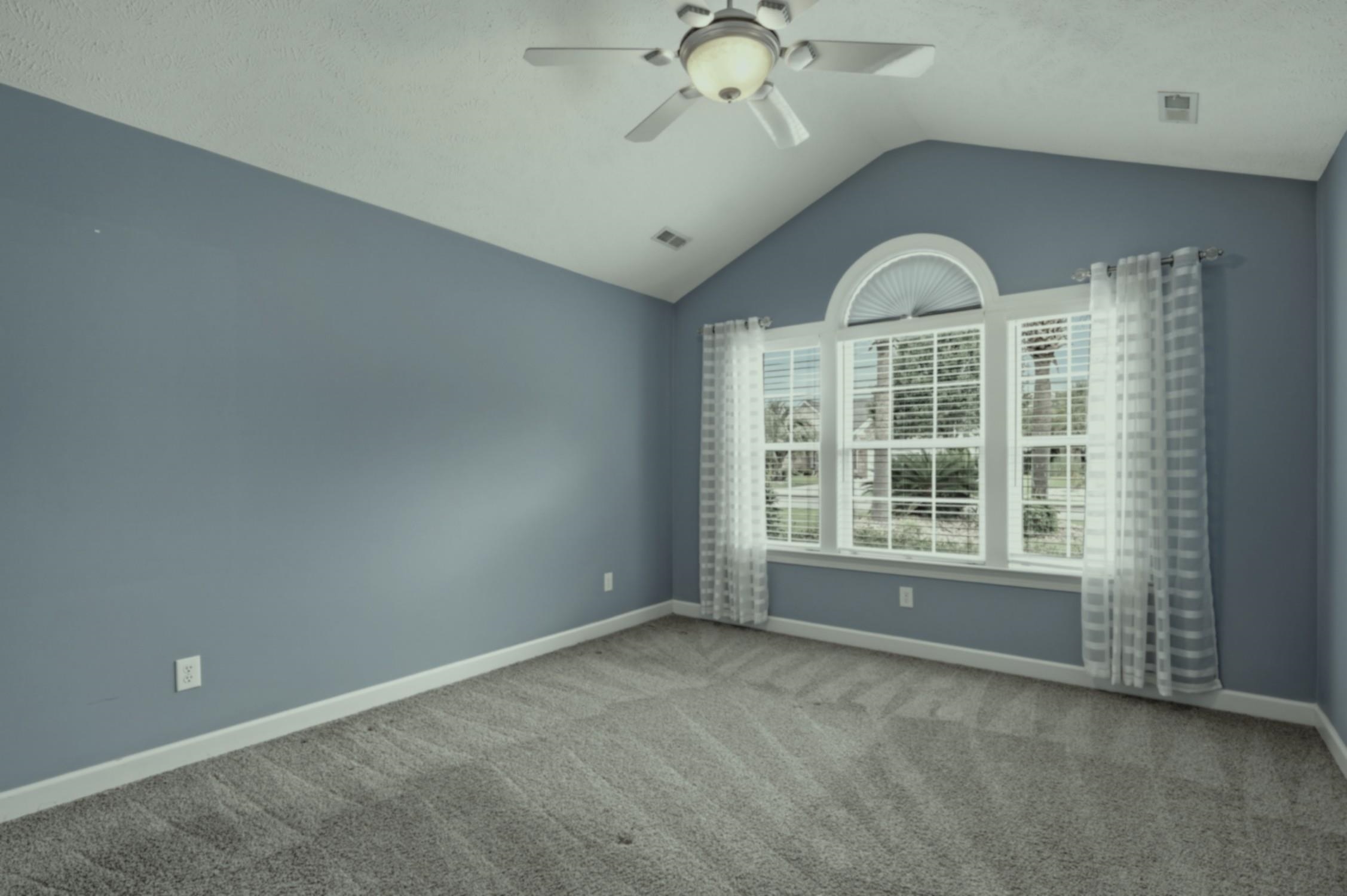 101 Pickering Dr. Property Photo 29