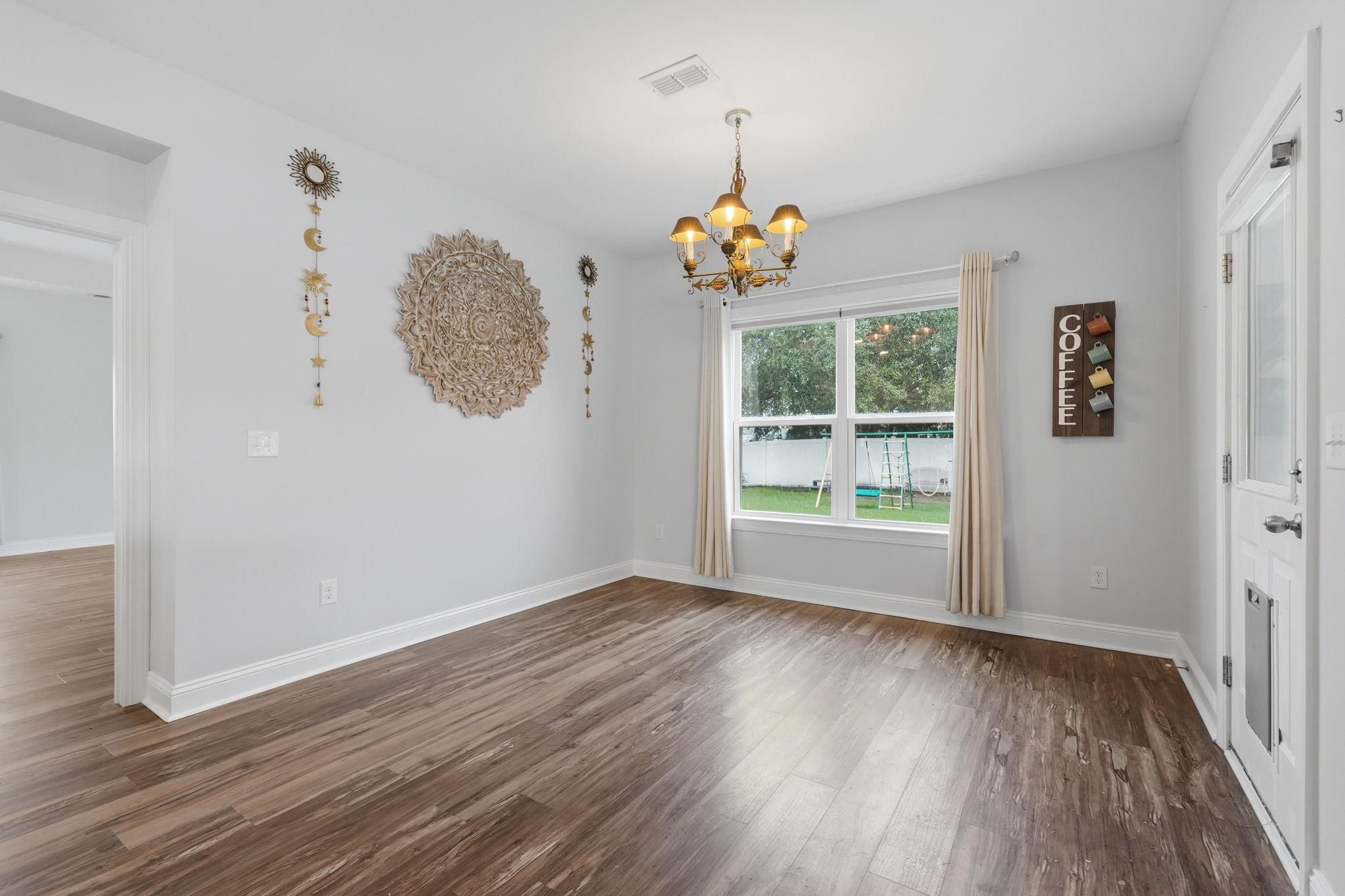 564 Hickman St. Property Photo 19