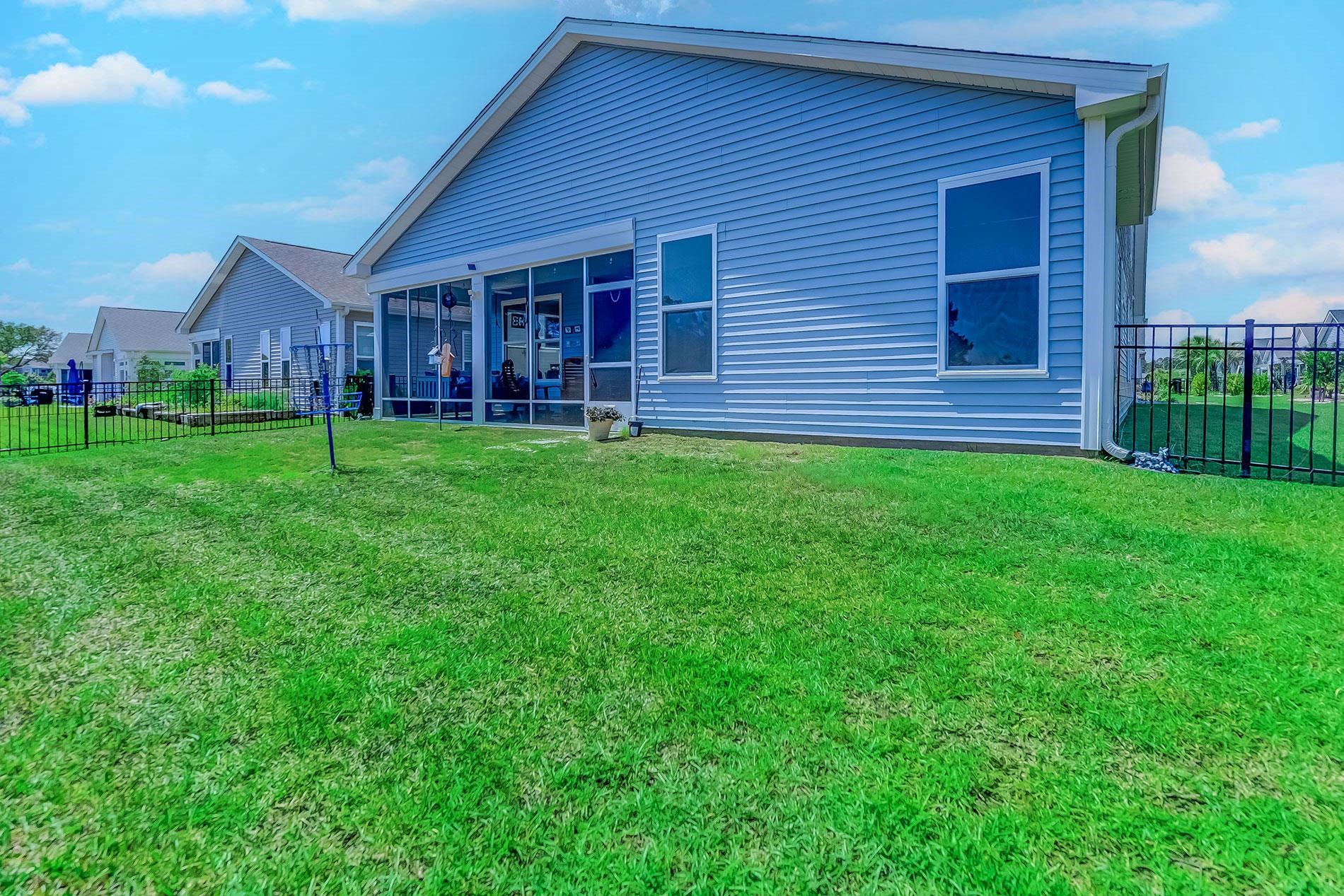 5005 Sundrop Ln. Property Photo 3