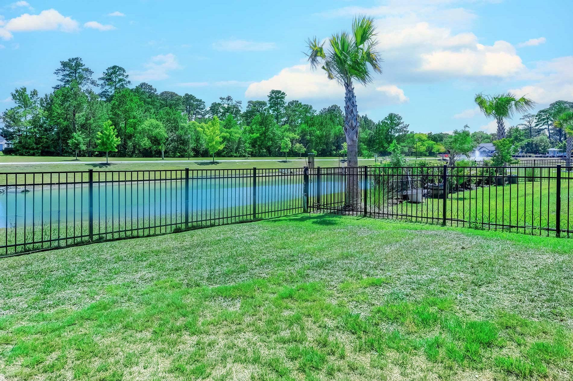 5005 Sundrop Ln. Property Photo 5
