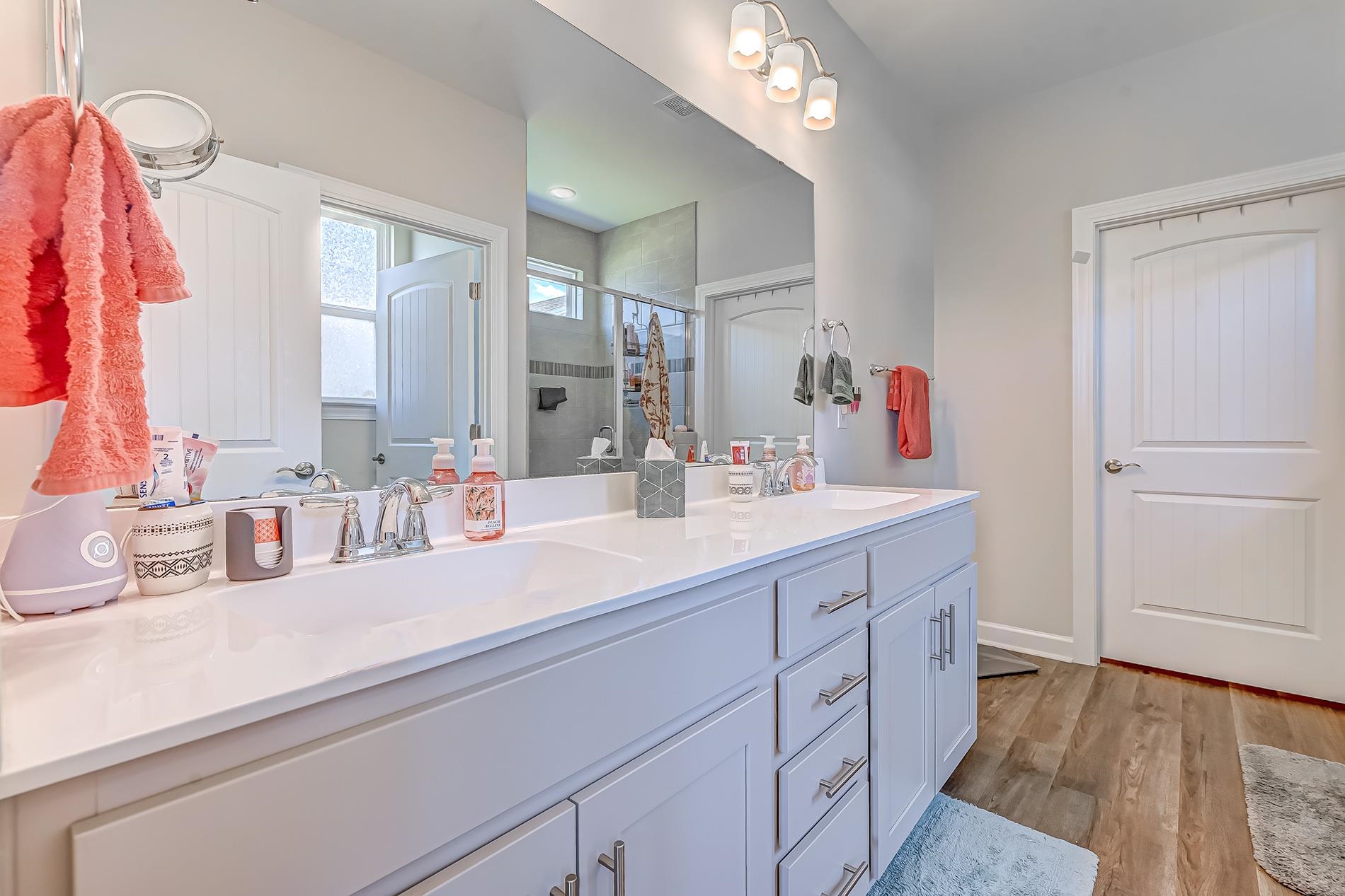 5005 Sundrop Ln. Property Photo 24
