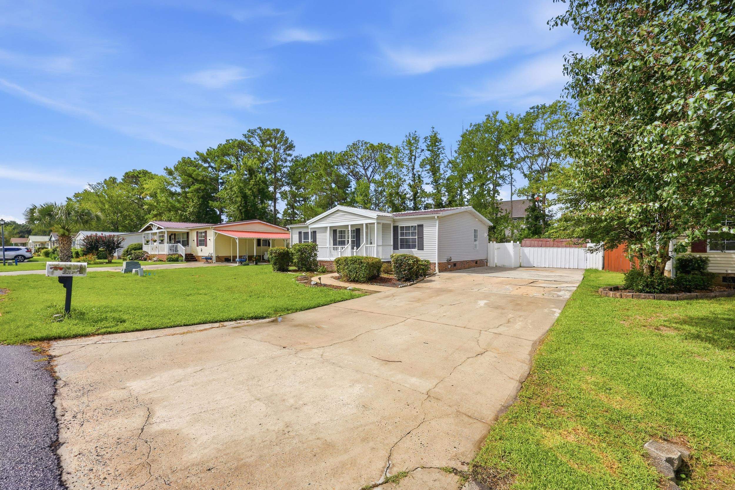 3265 Lyndon Dr. Property Photo 4