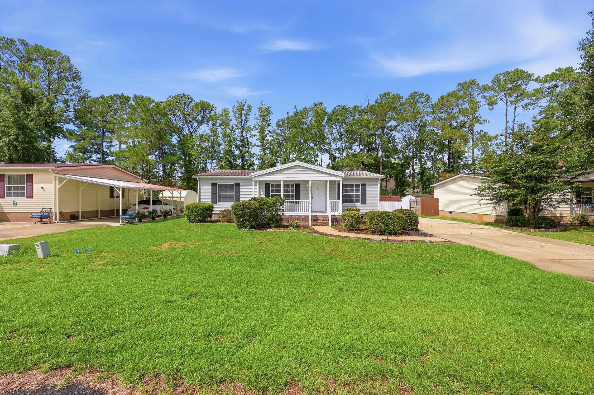 3265 Lyndon Dr. Property Photo 5