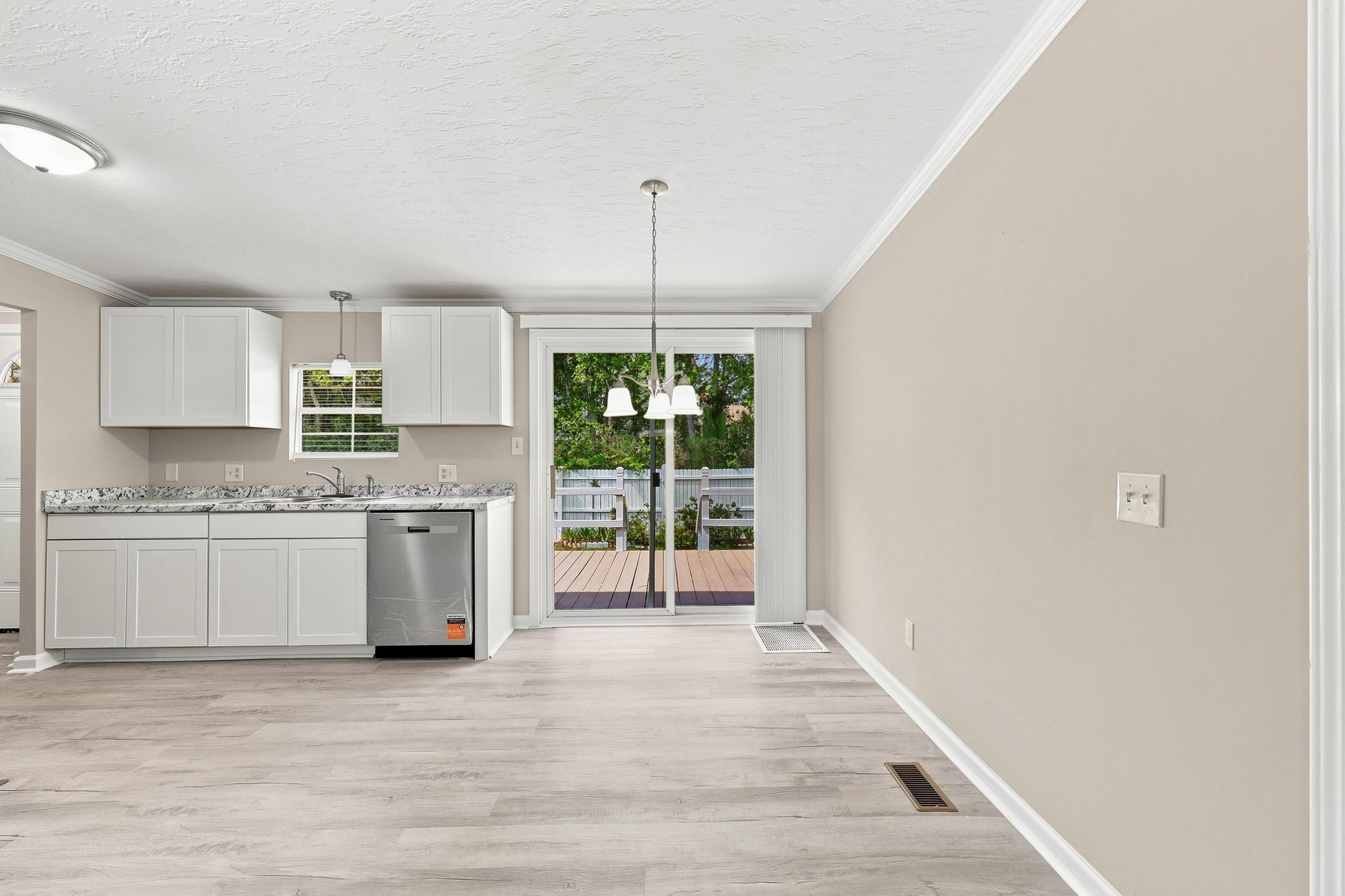 3265 Lyndon Dr. Property Photo 17