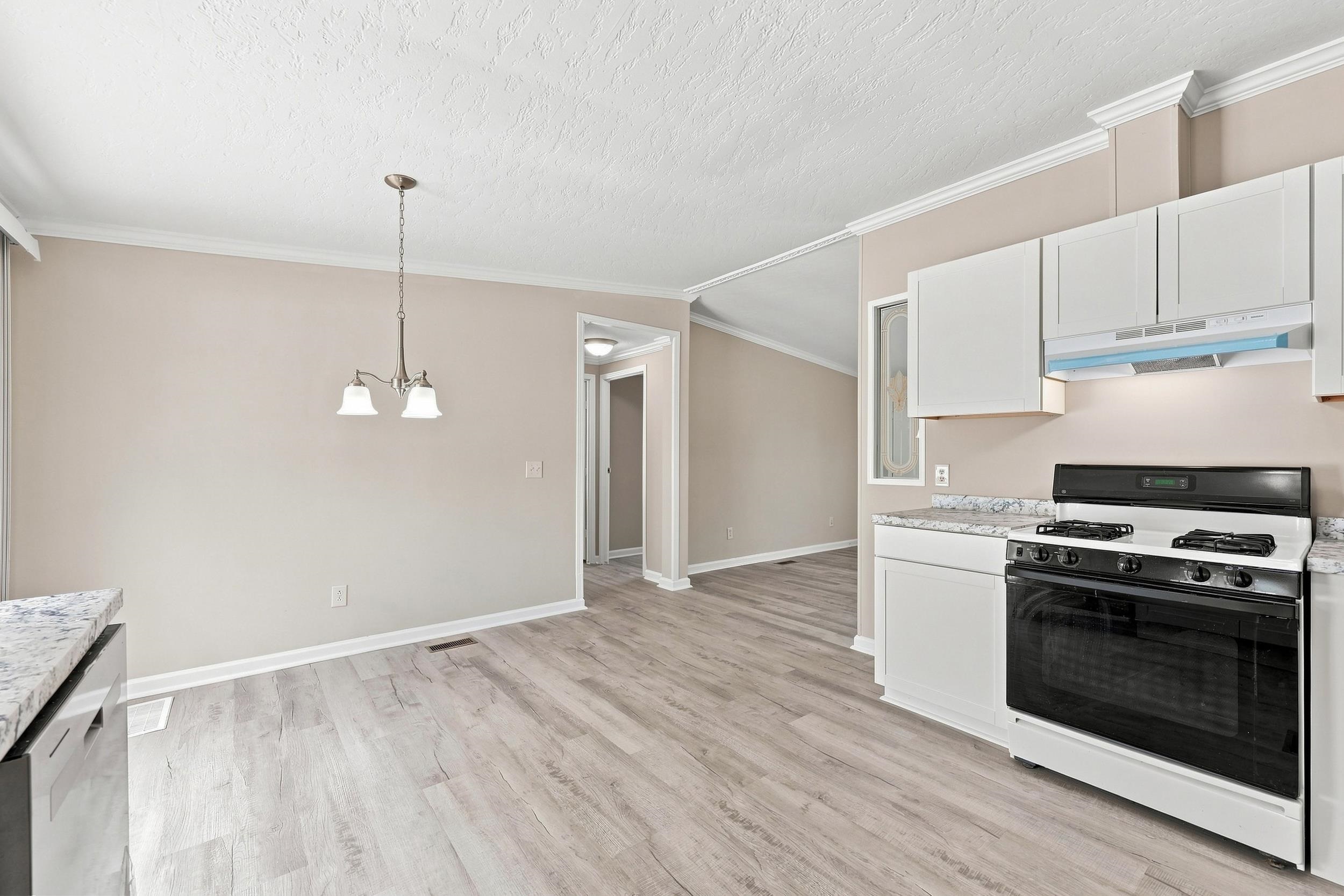 3265 Lyndon Dr. Property Photo 23