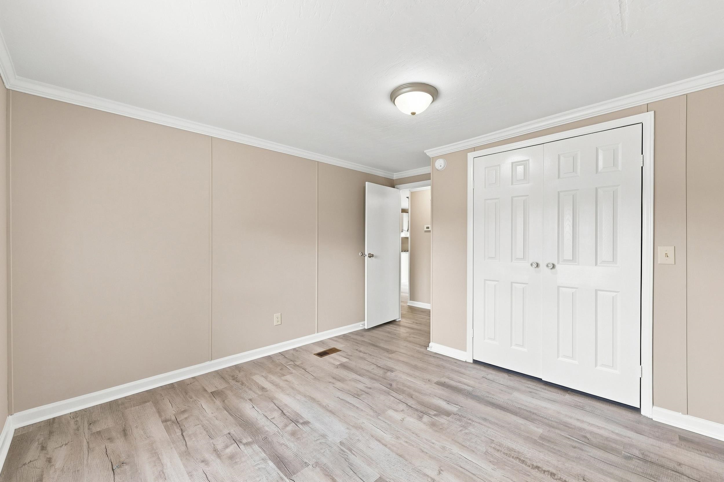 3265 Lyndon Dr. Property Photo 26