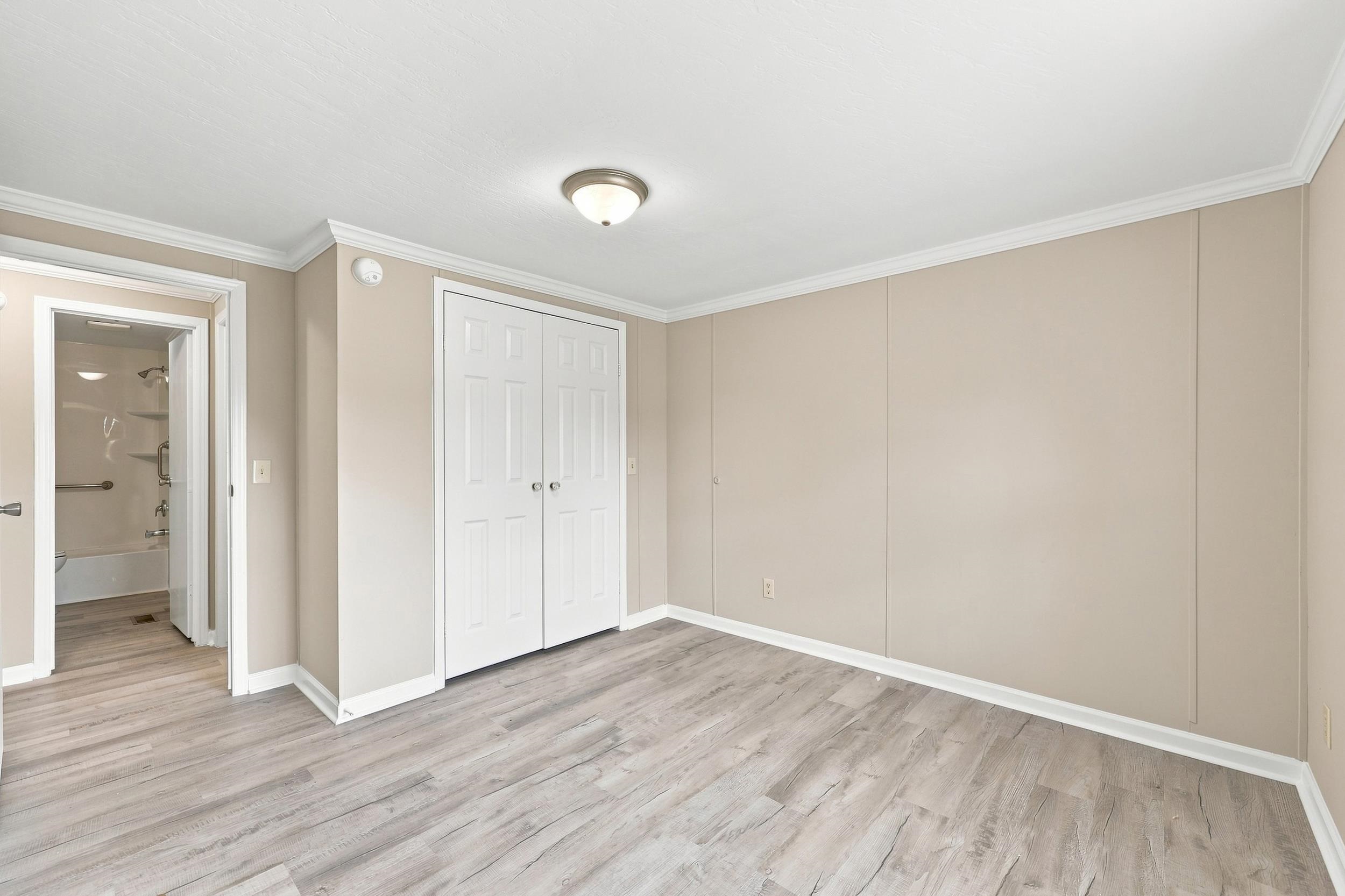 3265 Lyndon Dr. Property Photo 27