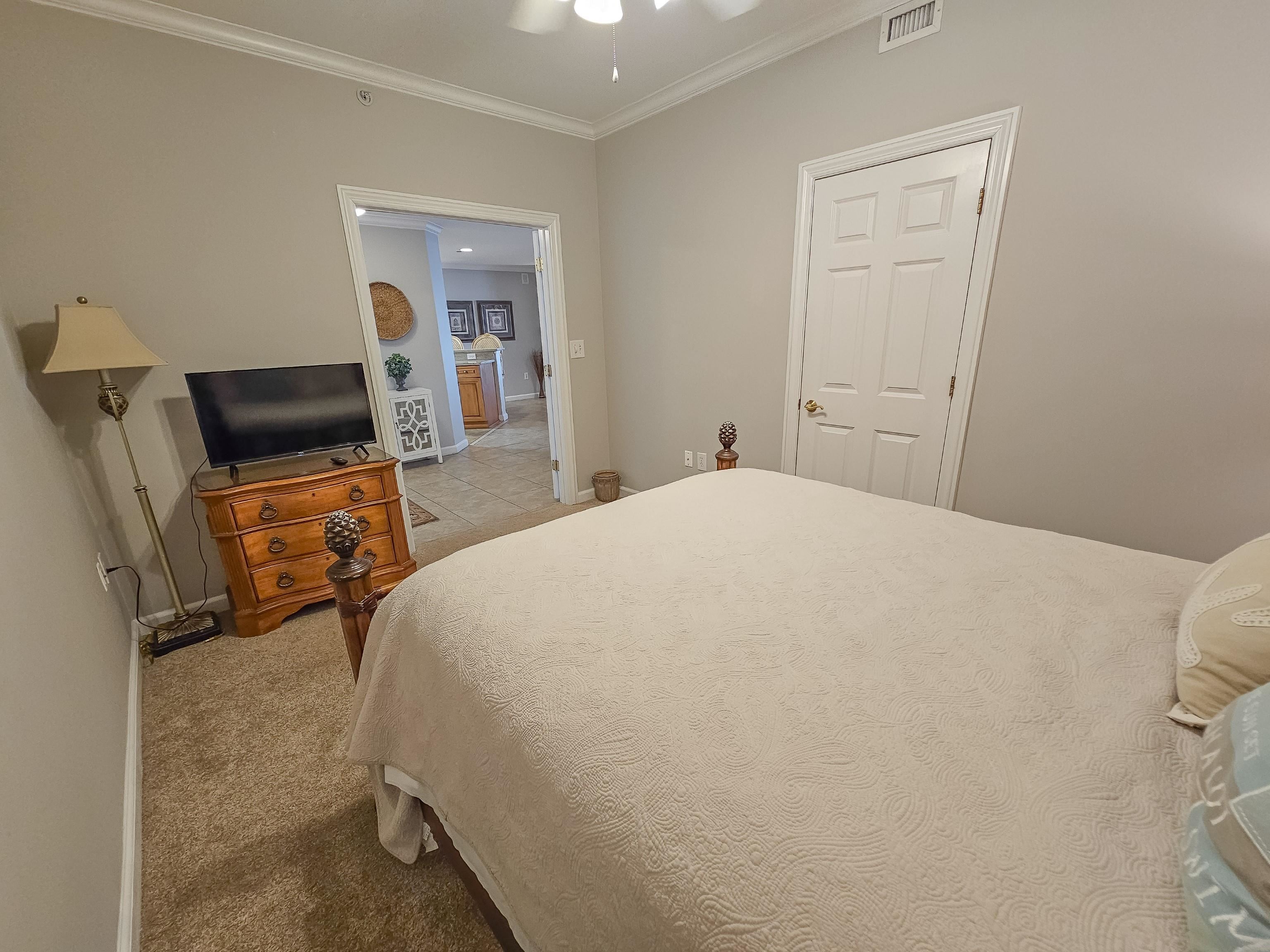 8500 Margate Circle Property Photo 32