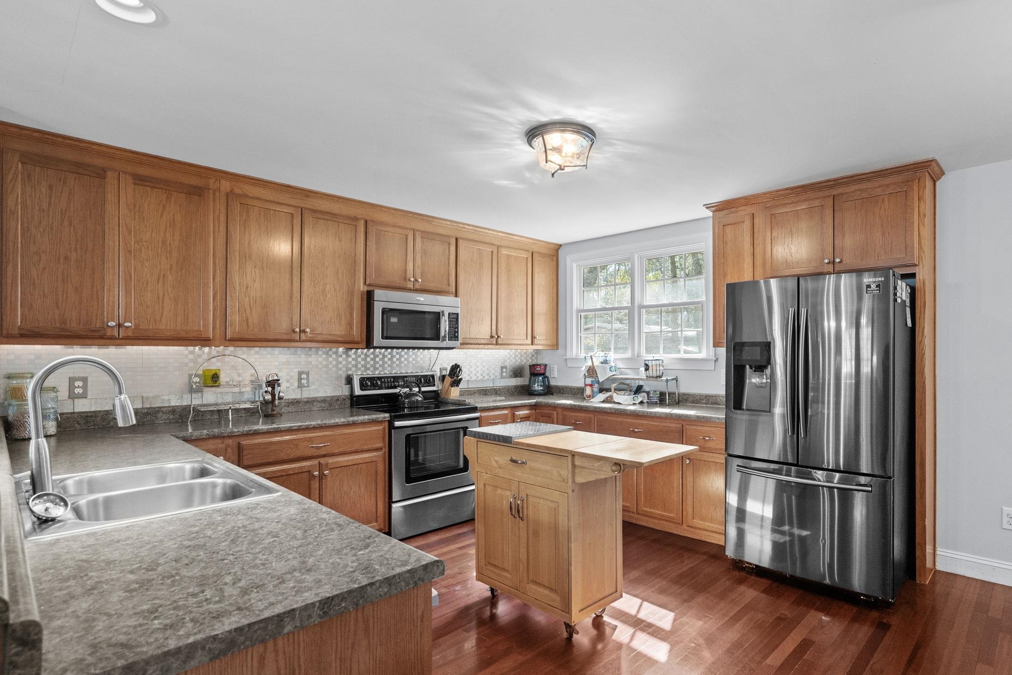 5113 Pee Dee Ln. Property Photo 12