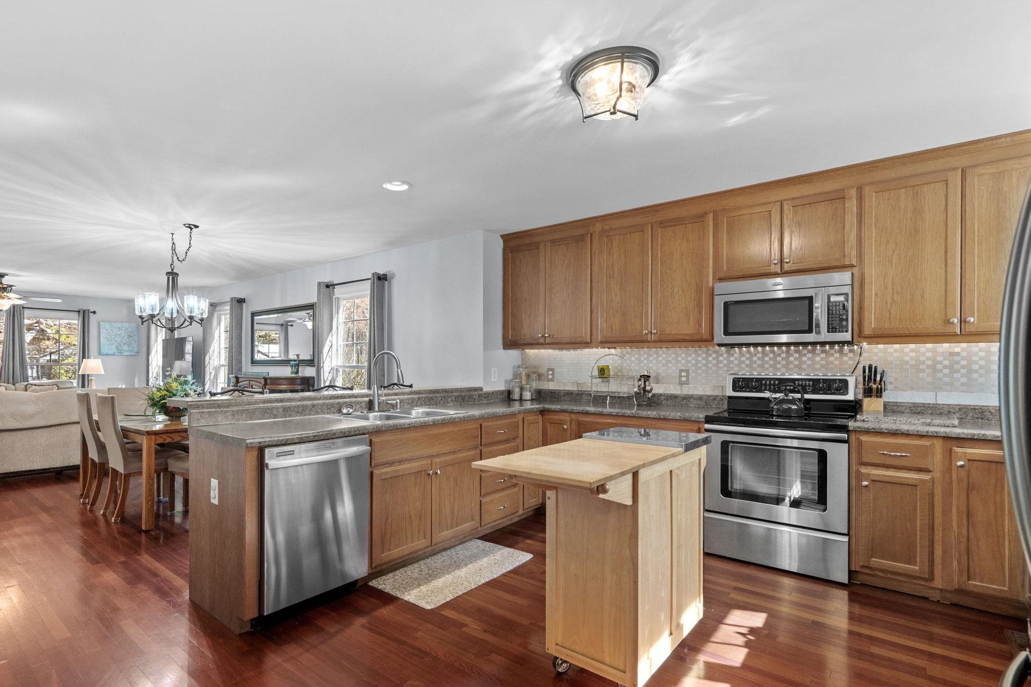 5113 Pee Dee Ln. Property Photo 16