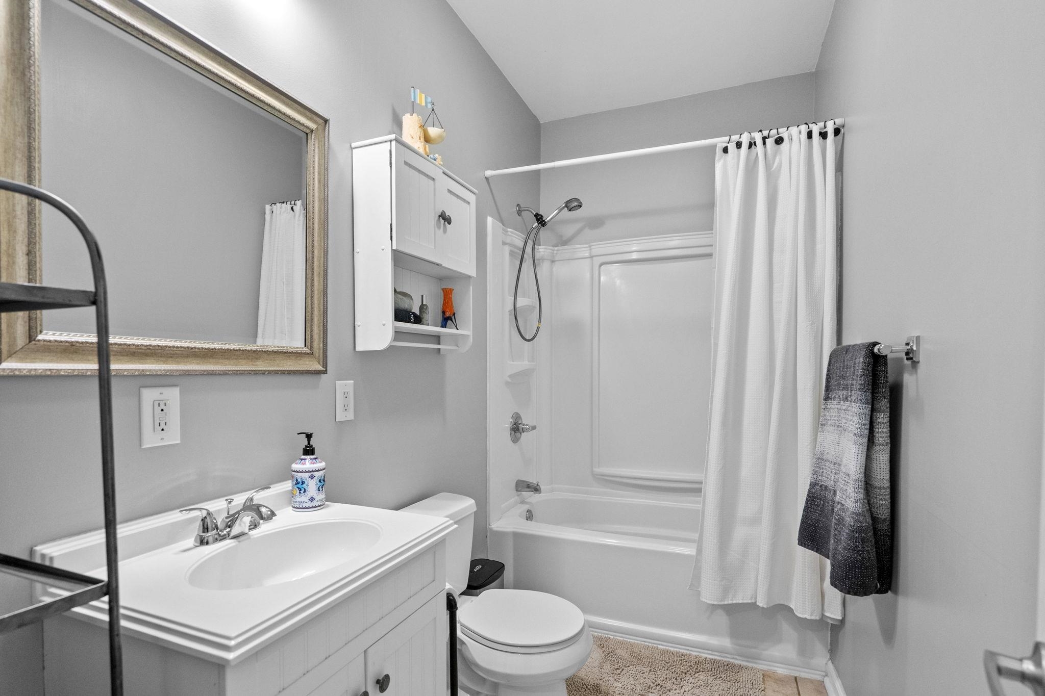 5113 Pee Dee Ln. Property Photo 24