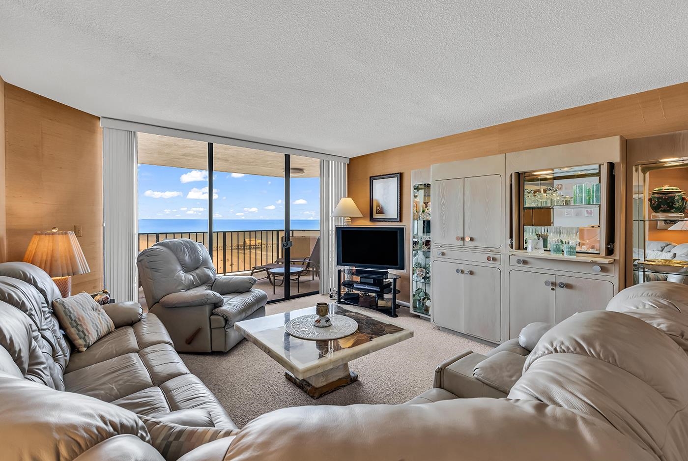 9650 Shore Dr. Property Photo 5