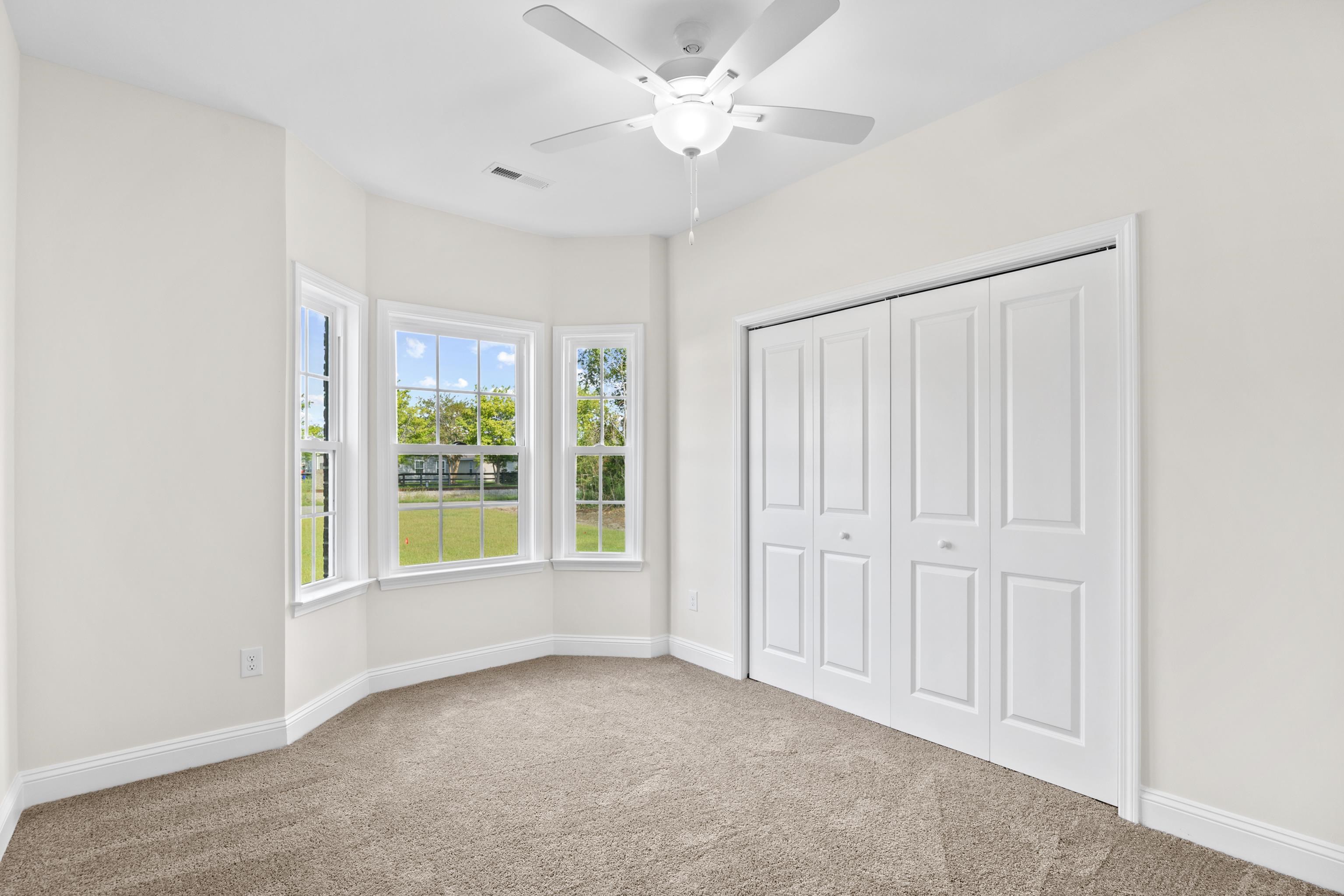 1320 Lakeside Dr. Property Photo 25