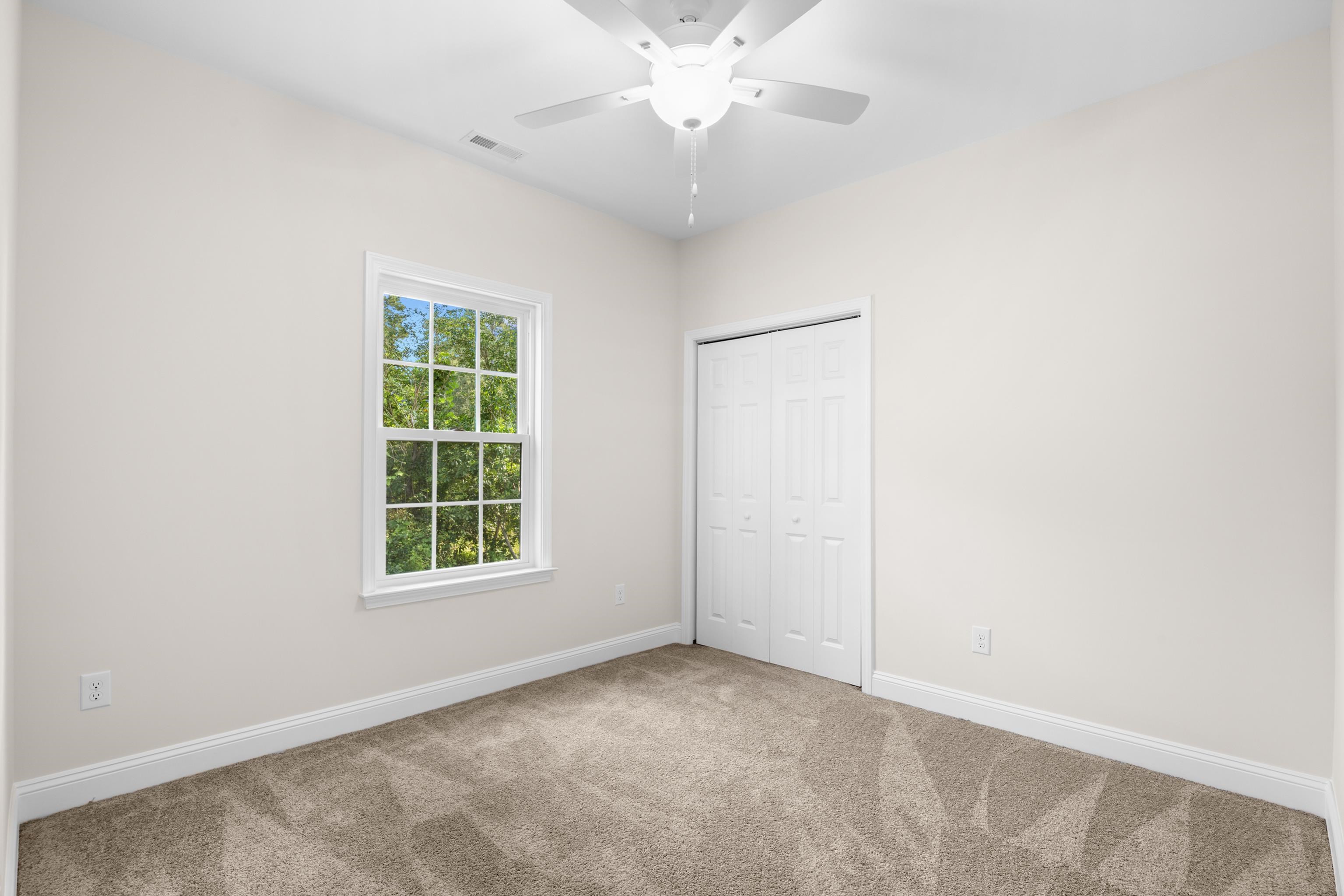 1320 Lakeside Dr. Property Photo 30