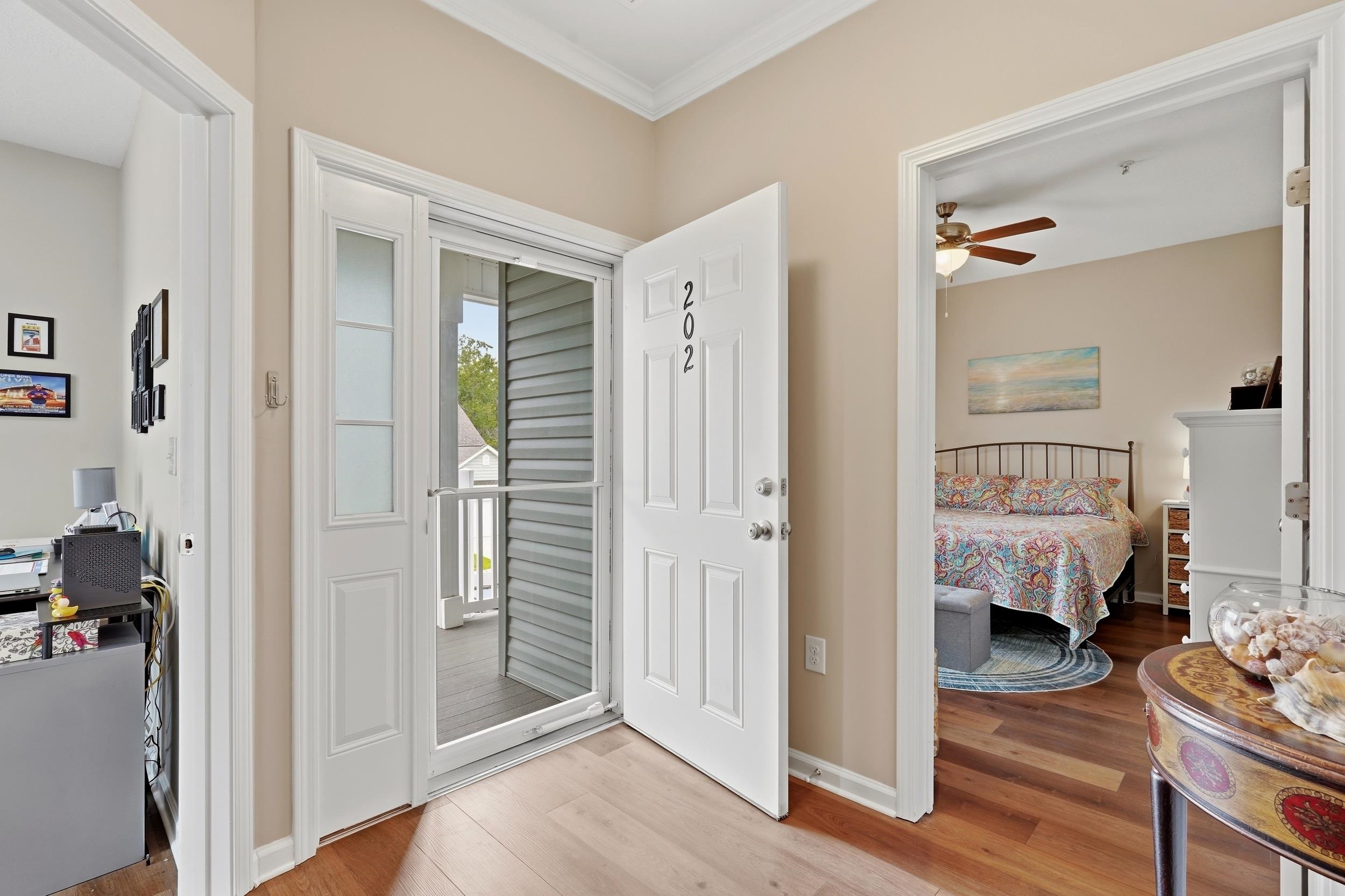 647 Sunnyside Dr. Property Photo 3