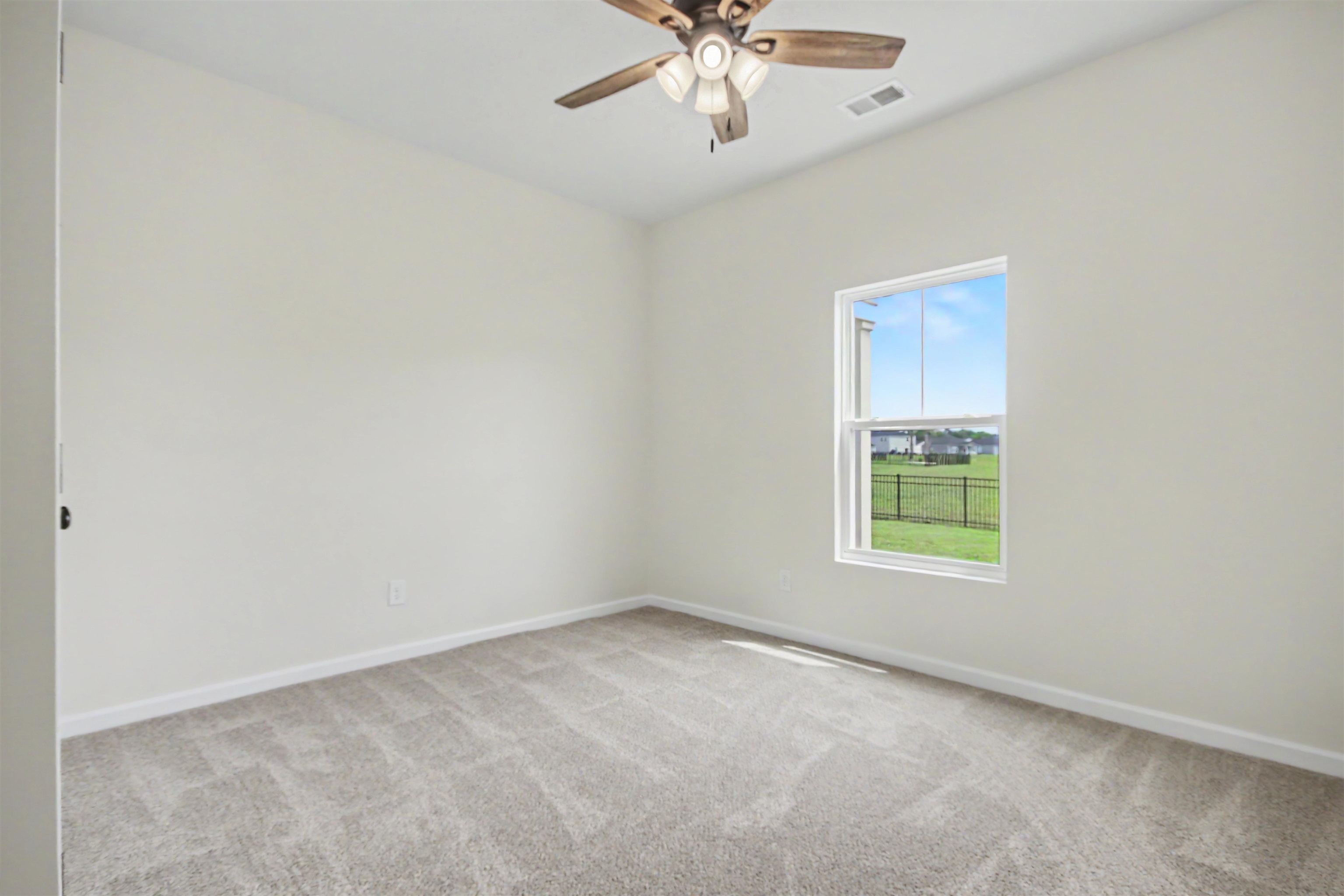 723 Joywood Dr. Property Photo 16