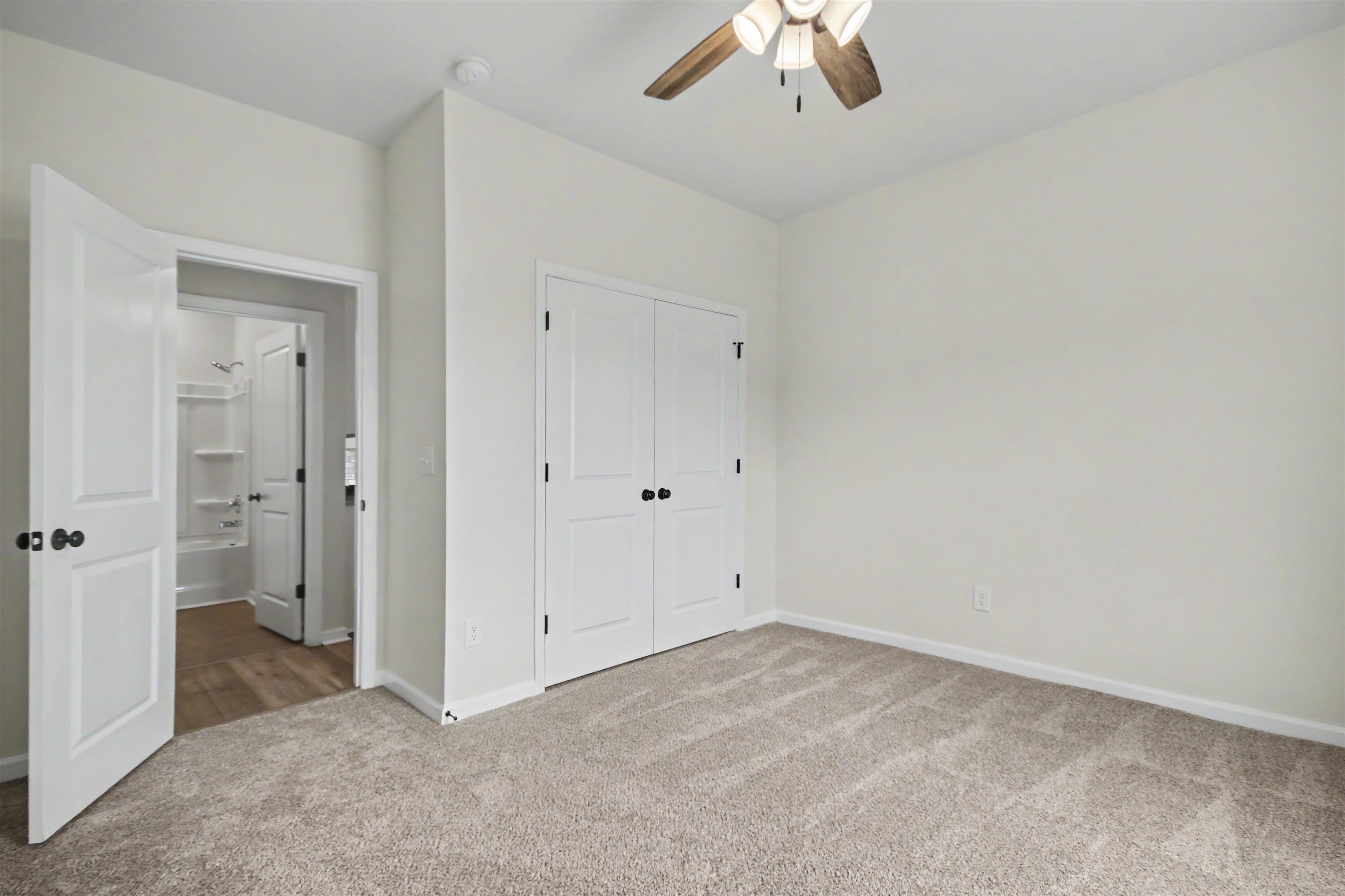 723 Joywood Dr. Property Photo 17