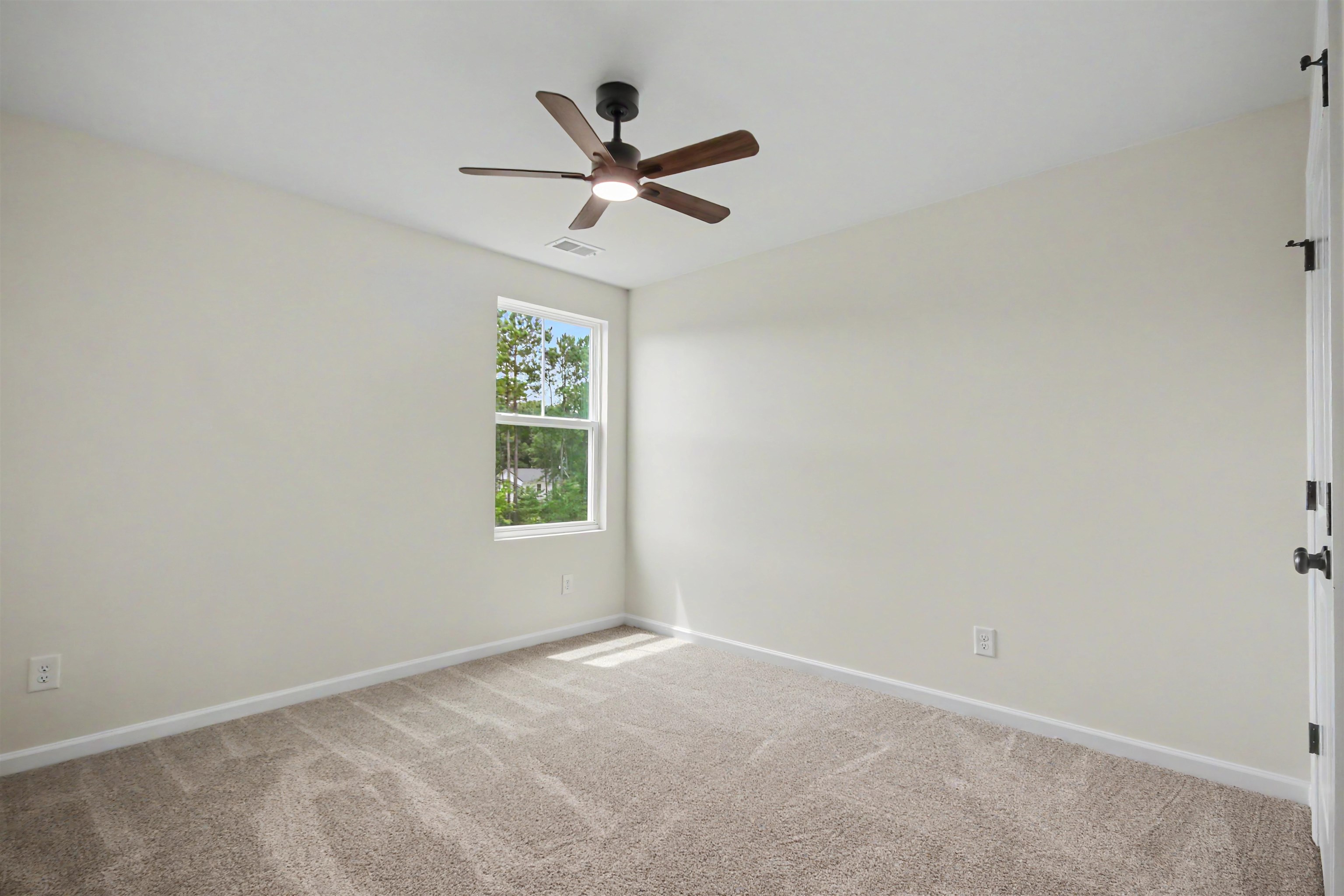 723 Joywood Dr. Property Photo 28