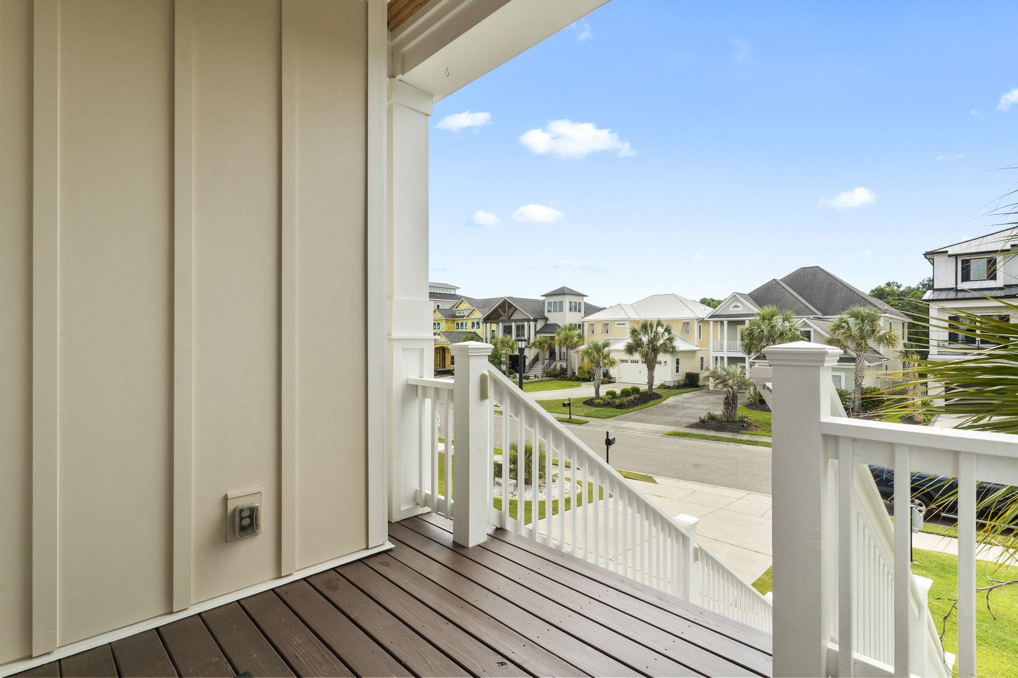 350 Harbour View Dr. Property Photo 5