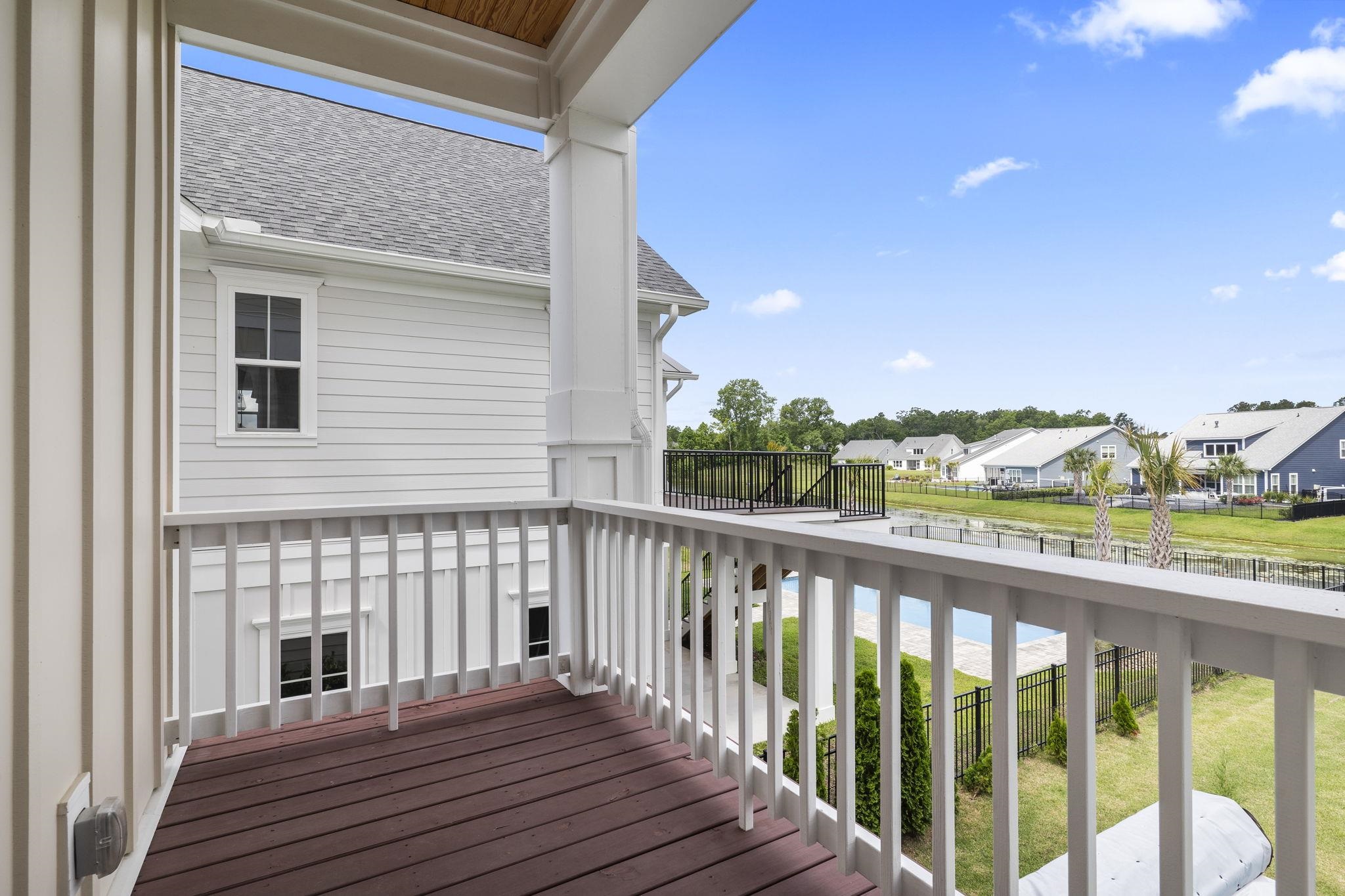 350 Harbour View Dr. Property Photo 26
