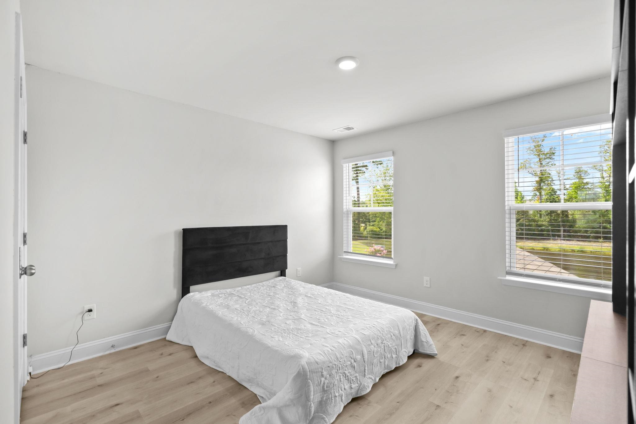 1179 Heather Glen Blvd. Property Photo 14