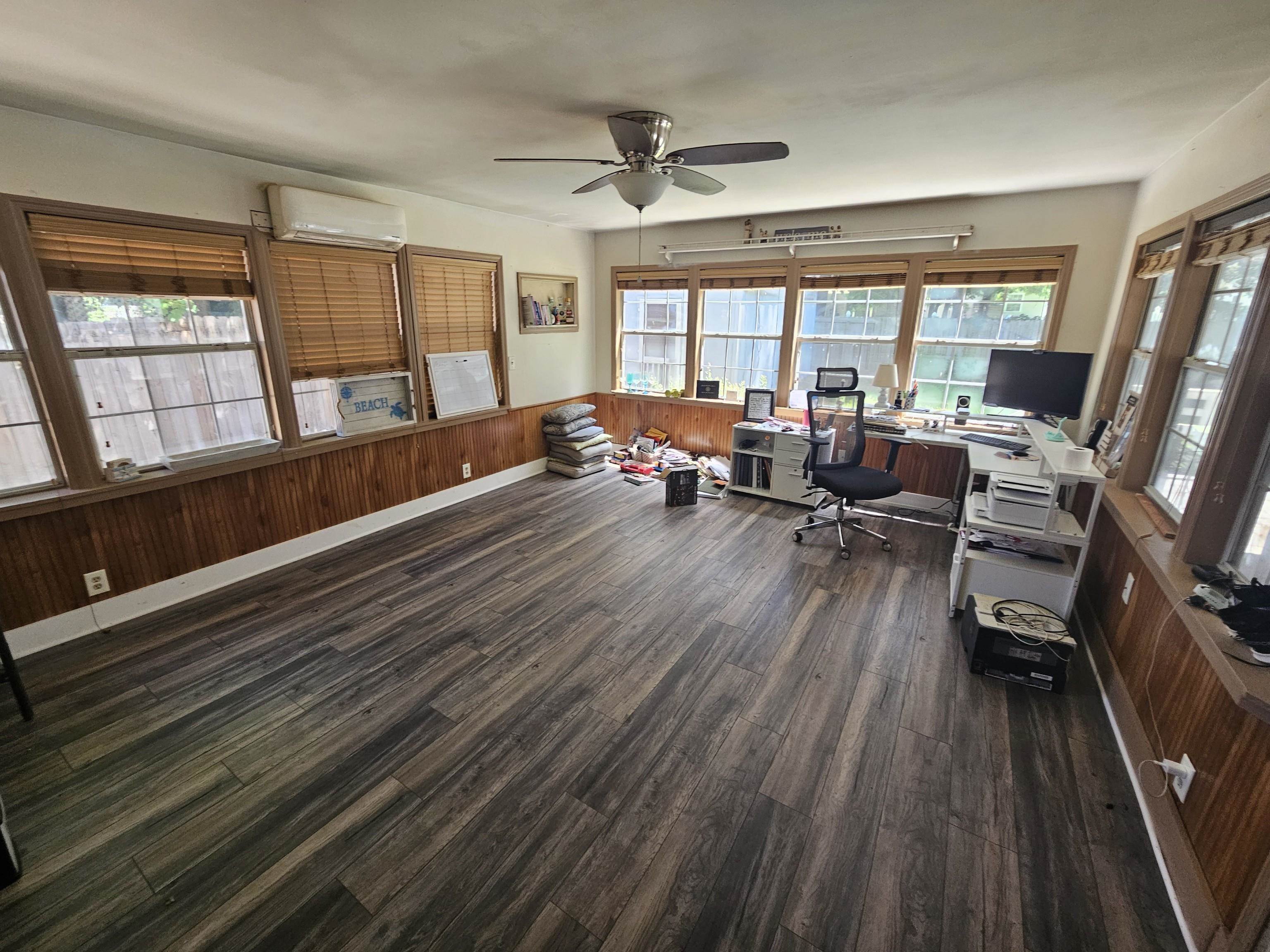 8587 Cedar Trace Dr. Property Photo 5