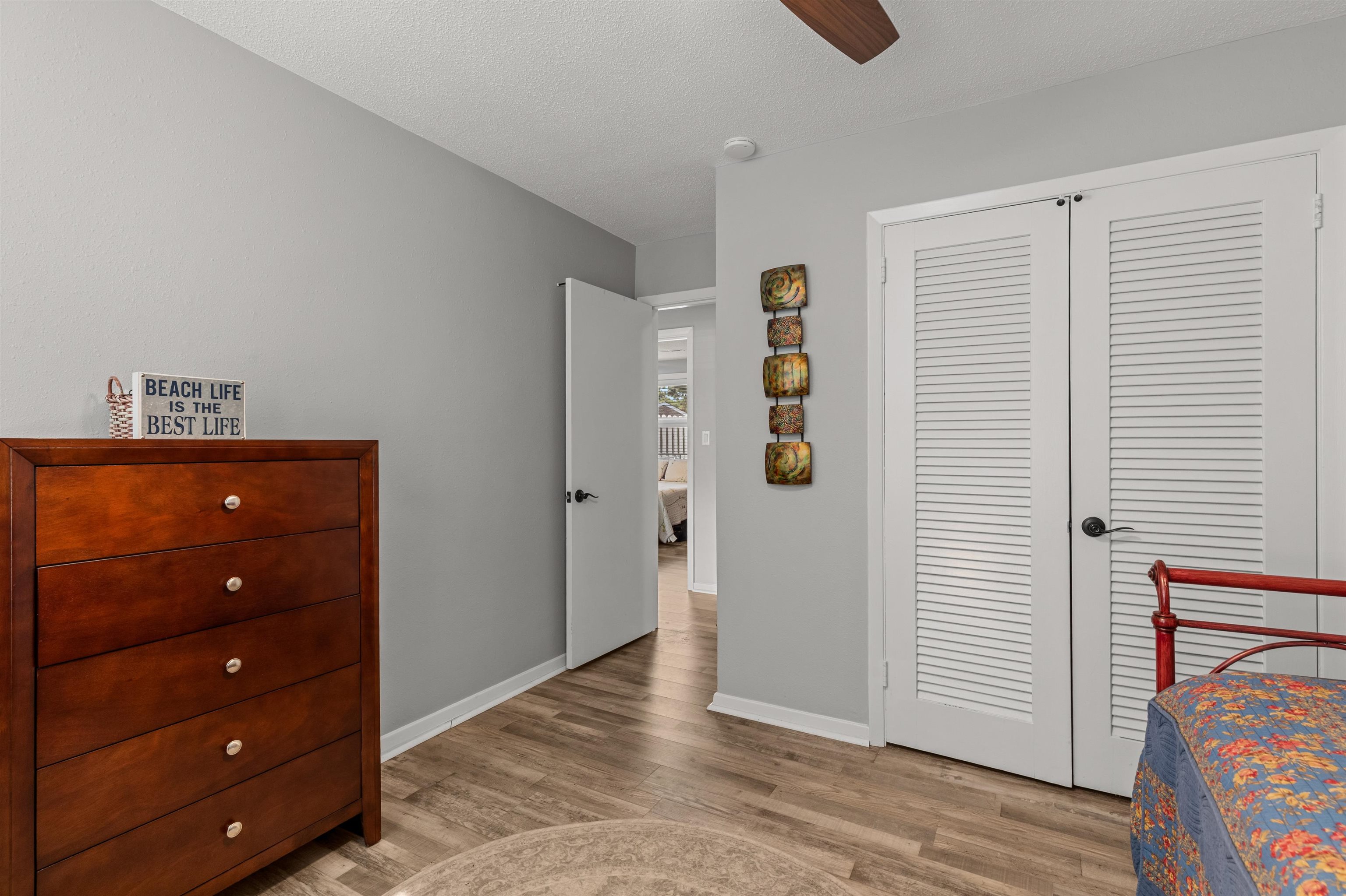 636 Hemlock Ave. Property Photo 22