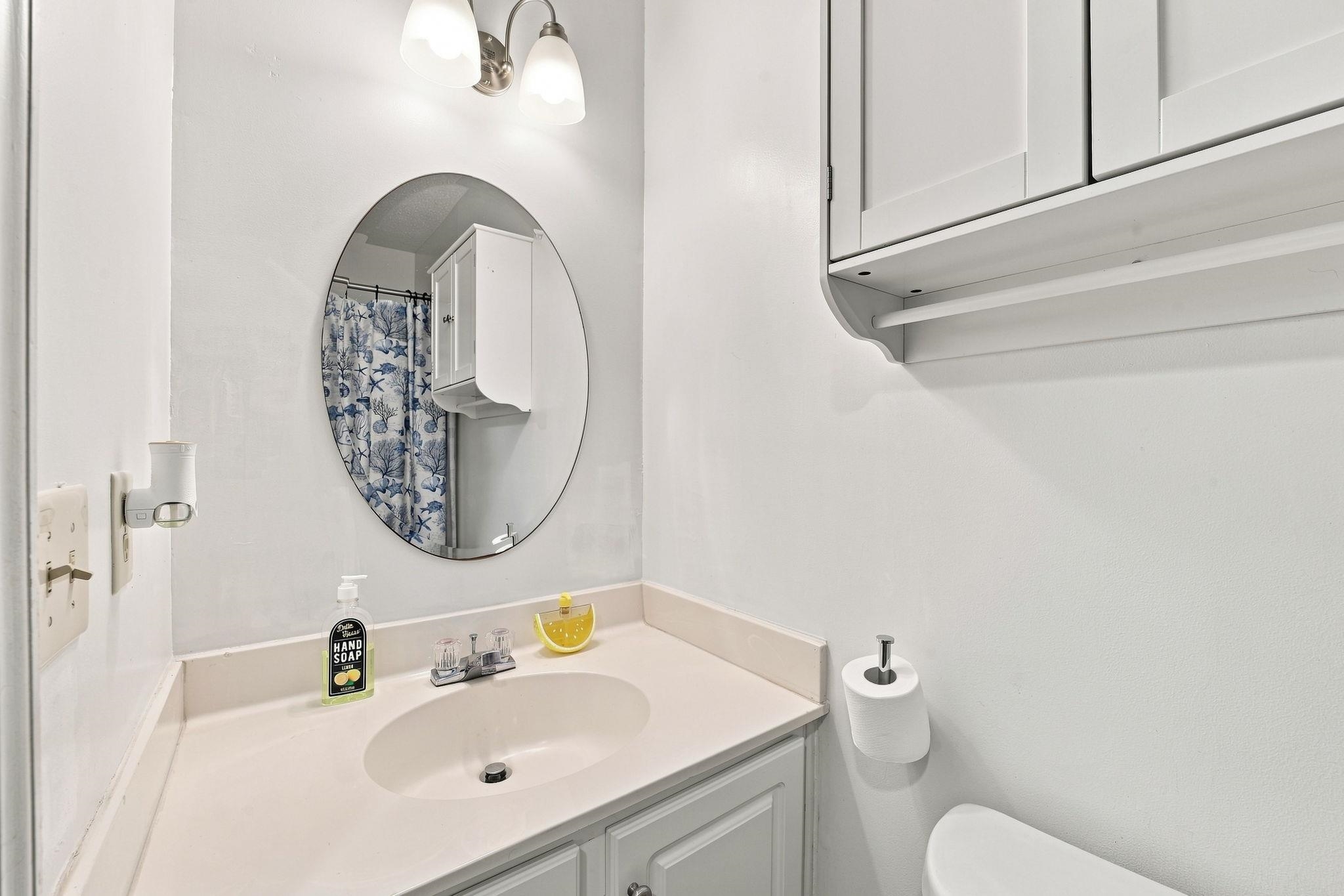 1870 Auburn Ln. Property Photo 15