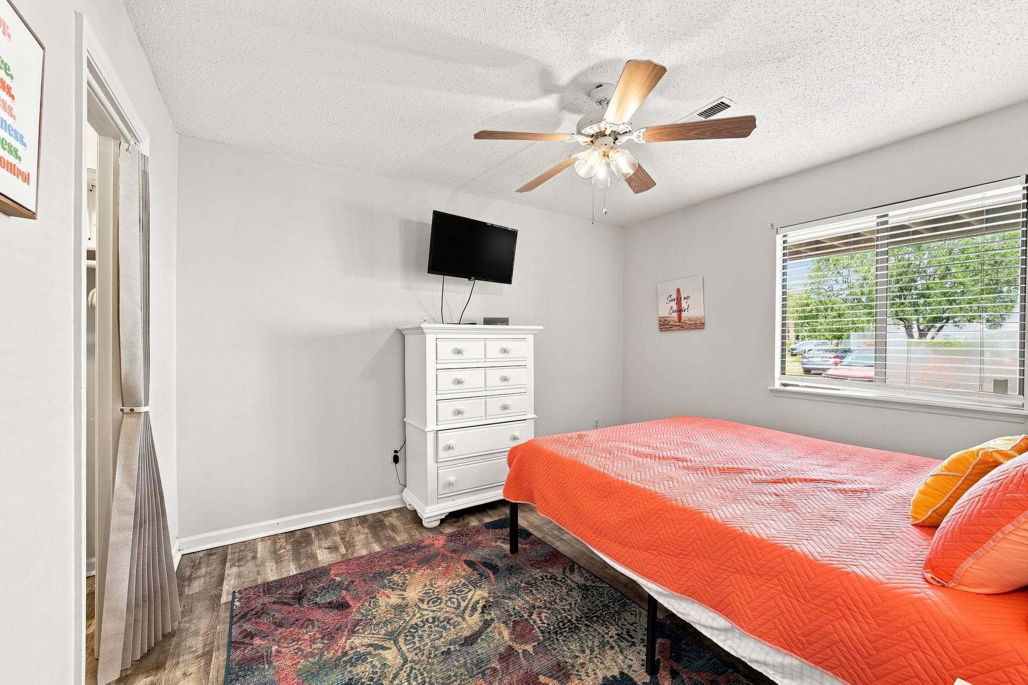 1870 Auburn Ln. Property Photo 16