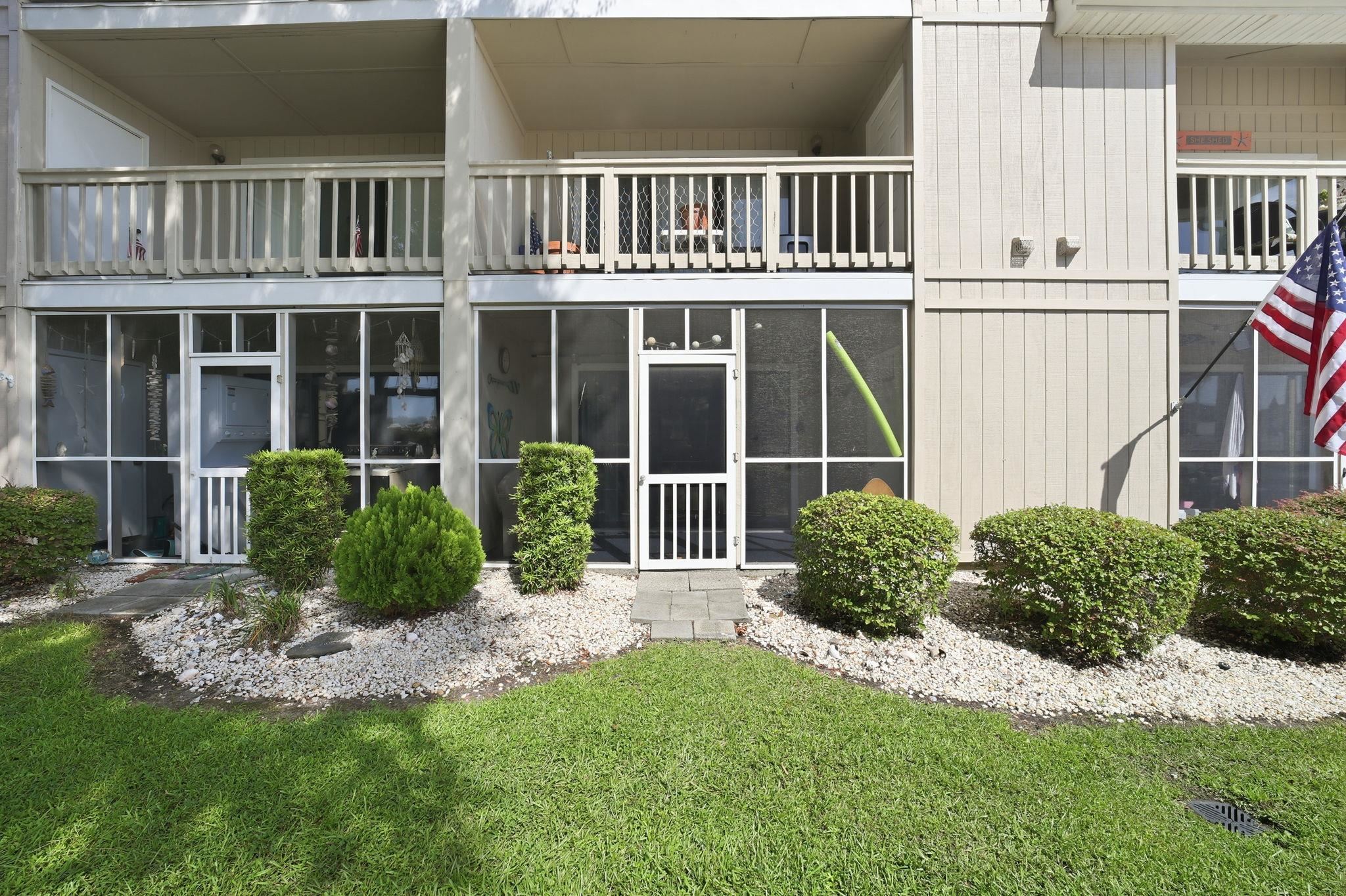 1870 Auburn Ln. Property Photo 24
