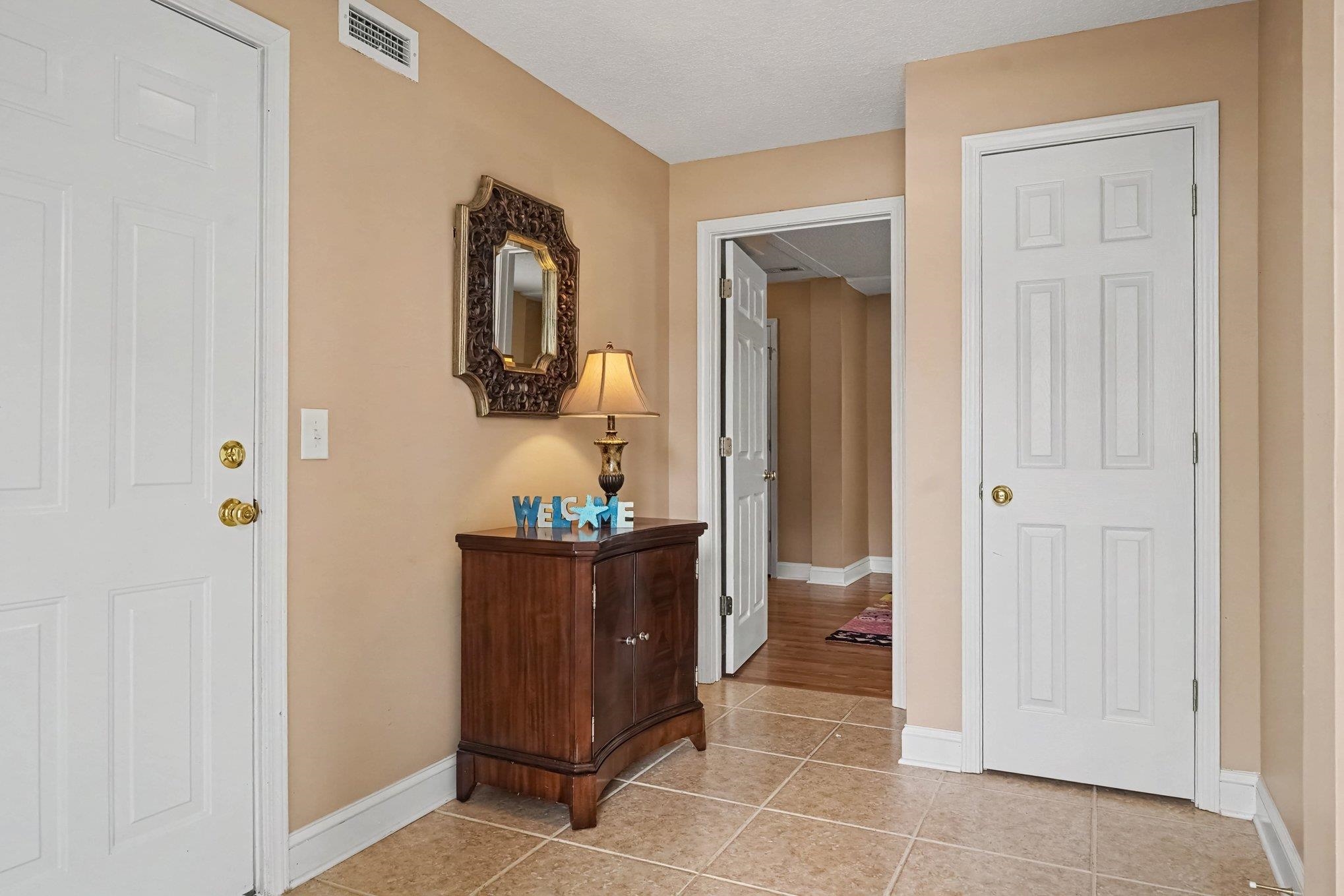 20 Palmas Dr. Property Photo 3