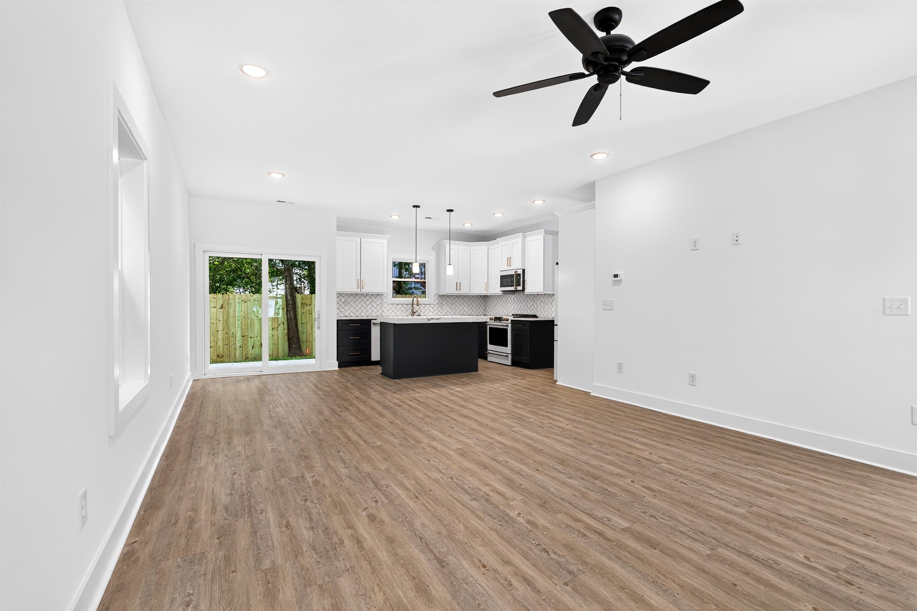 359 Sea Marsh Ave. Property Photo 6
