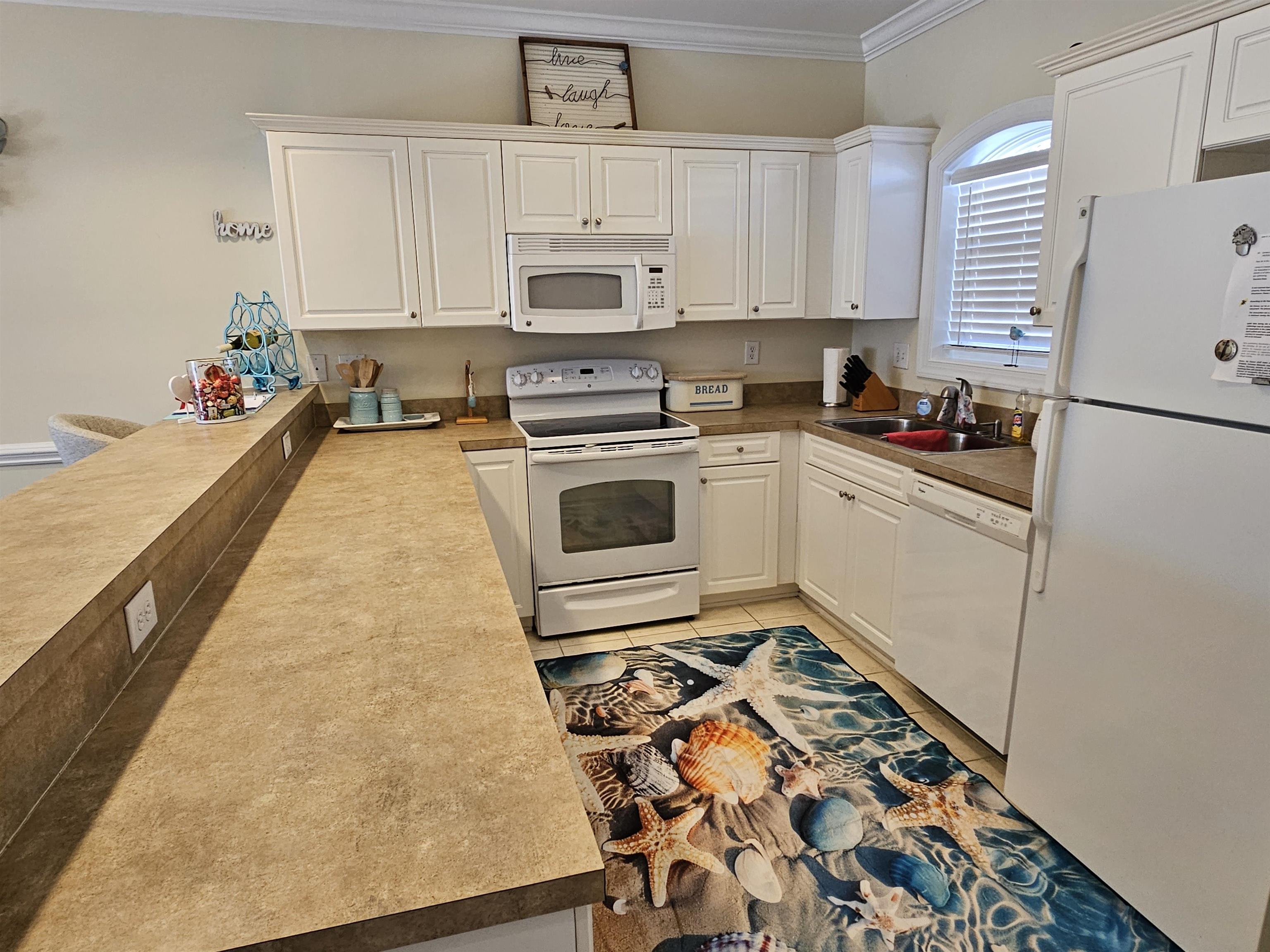 4142 Hibiscus Dr. Property Photo 5