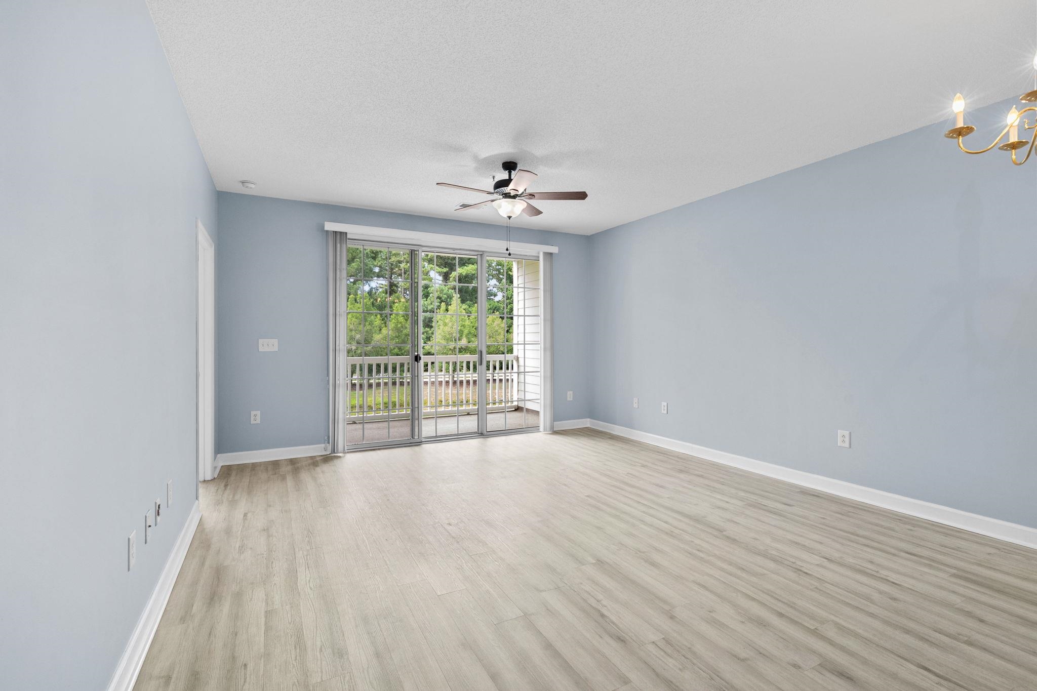 5825 Catalina Dr. Property Photo 15