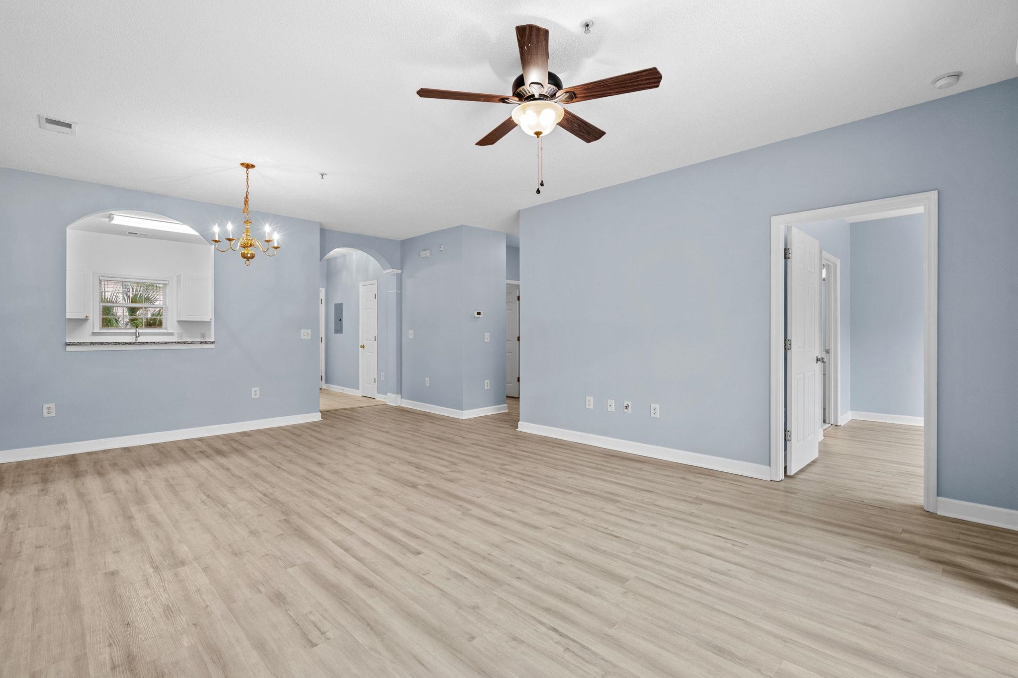 5825 Catalina Dr. Property Photo 17