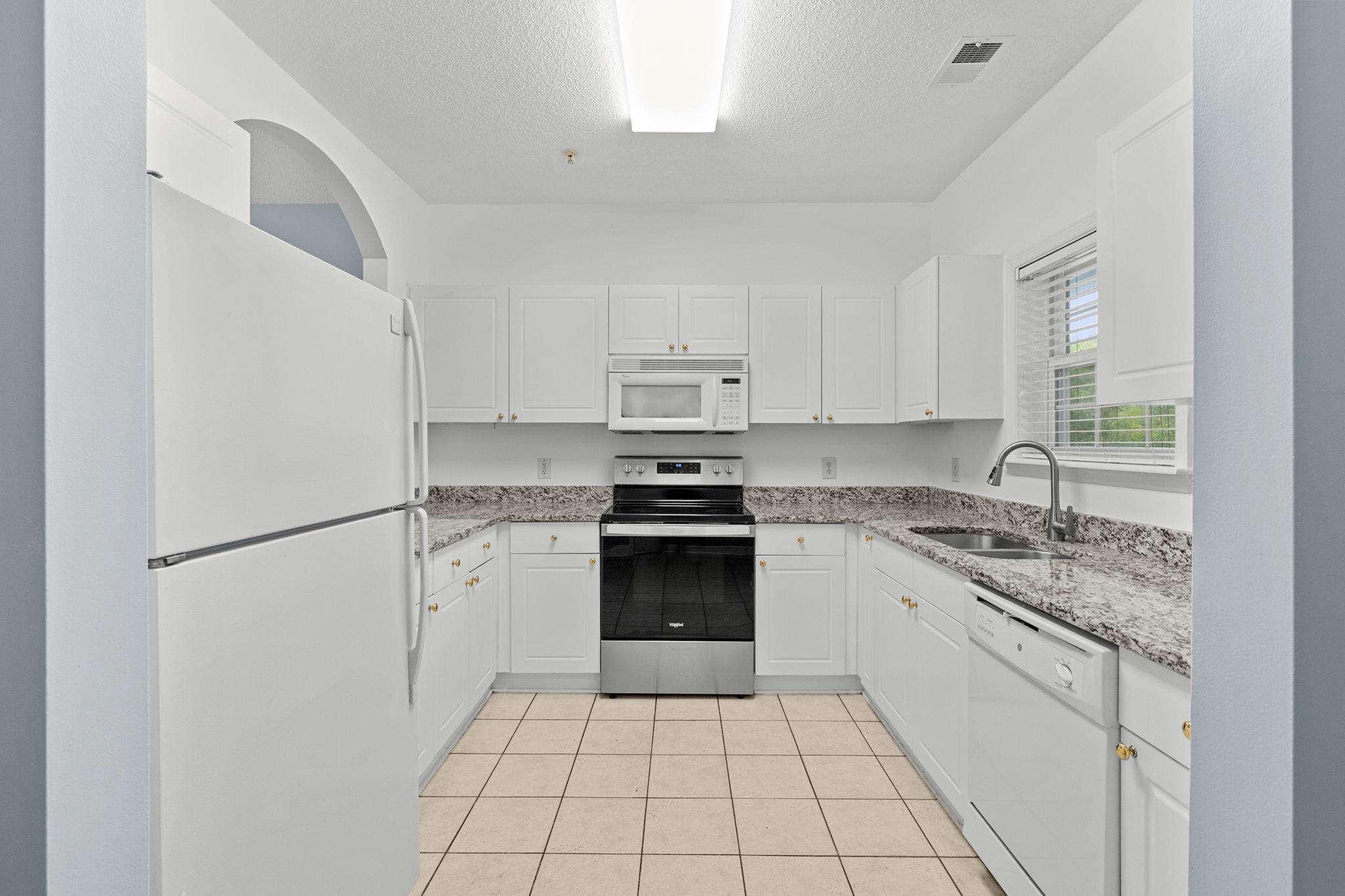 5825 Catalina Dr. Property Photo 23