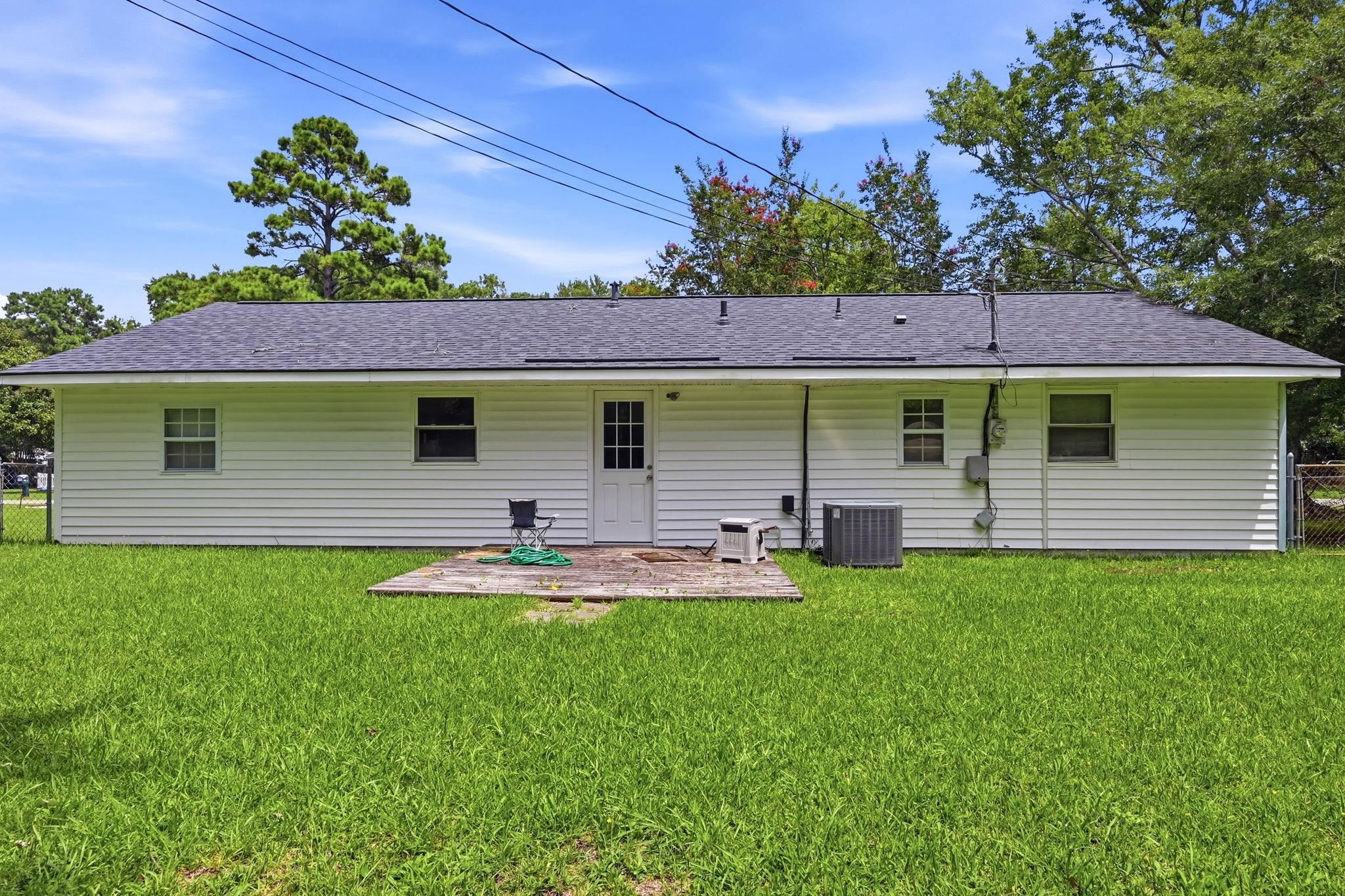 1261 Naylor Ave. Property Photo 26