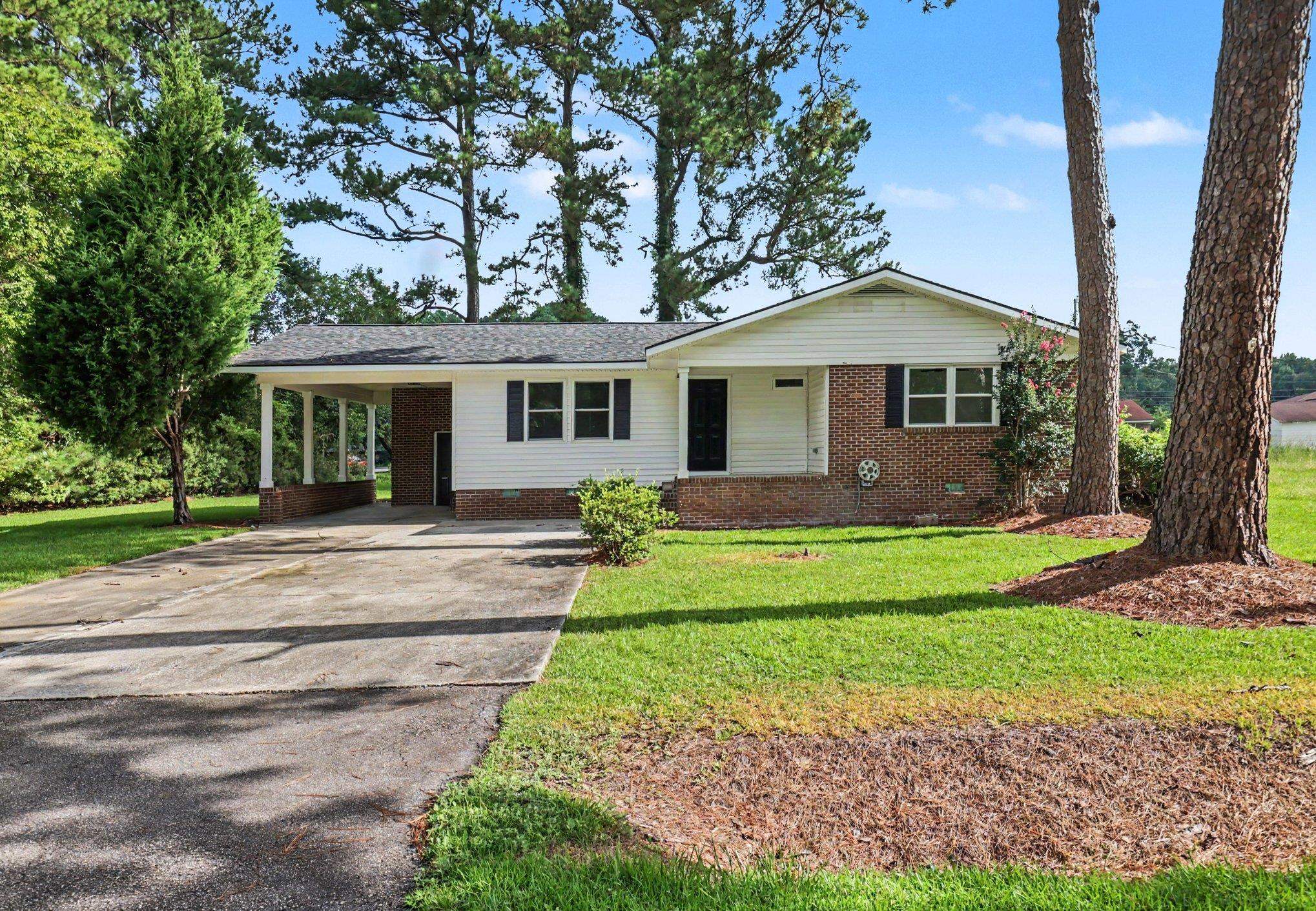 88 Juniper Pl. Property Photo 1