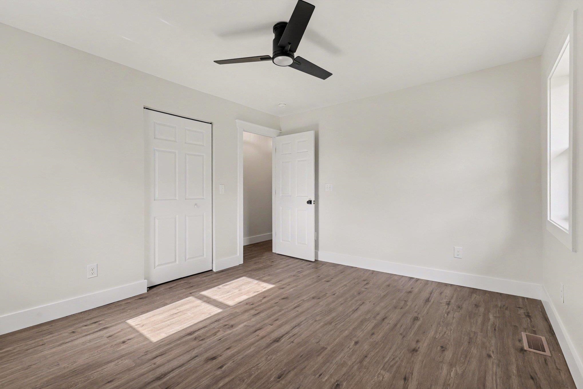88 Juniper Pl. Property Photo 30