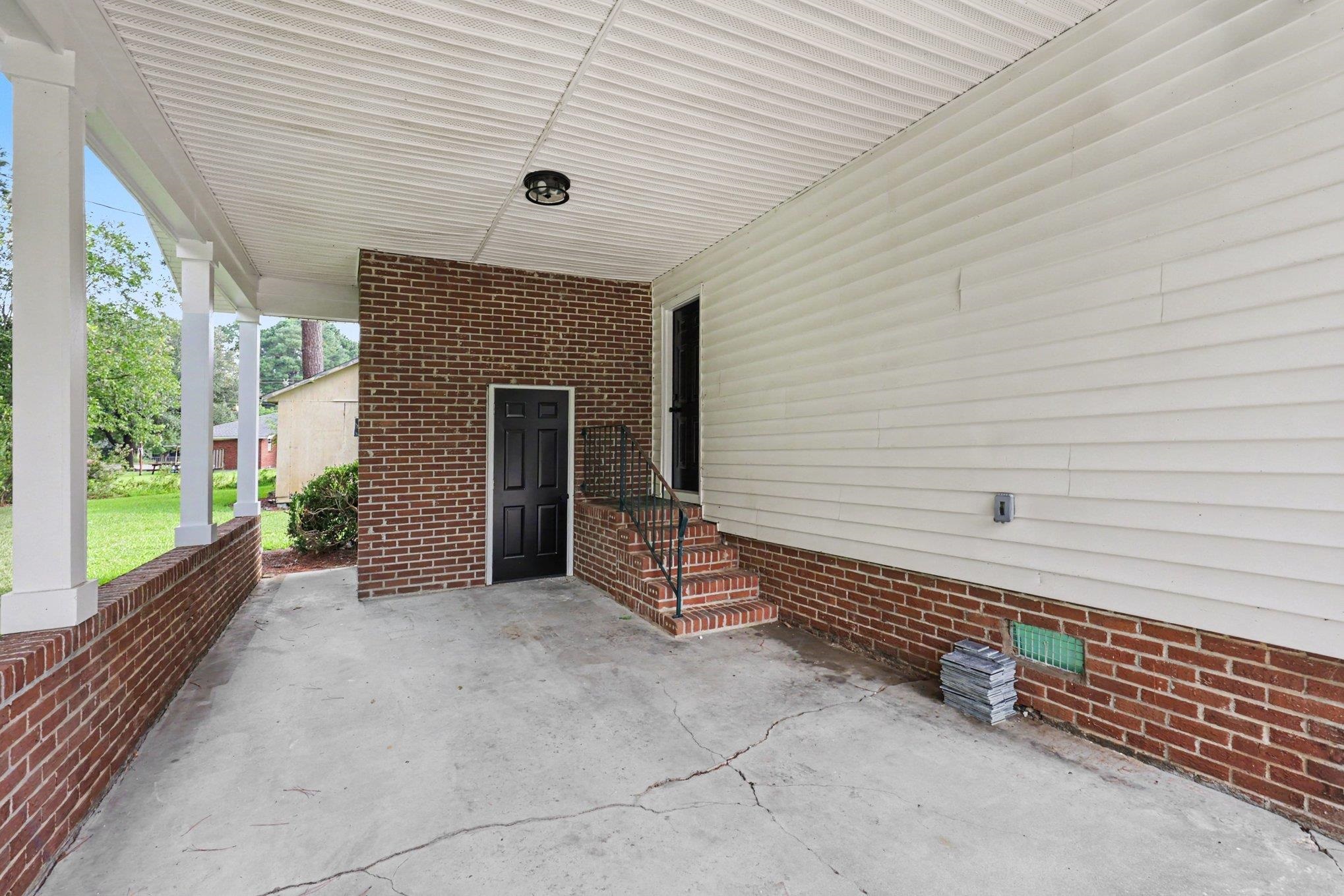 88 Juniper Pl. Property Photo 31